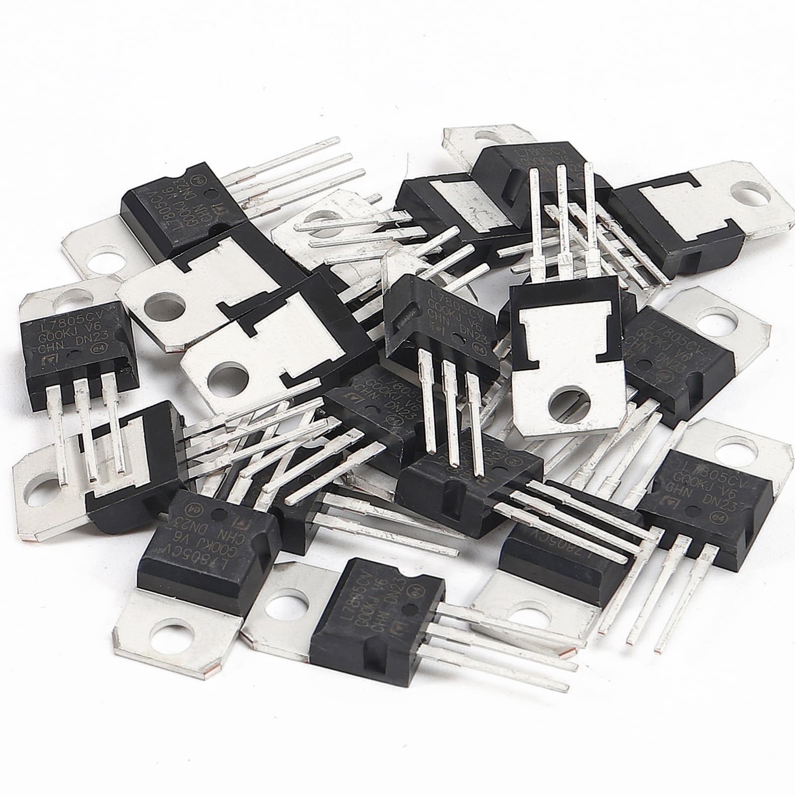 Regolatore Tensione 5V 10 Regolatori Di Tensione L7805CV 5V 1.5A