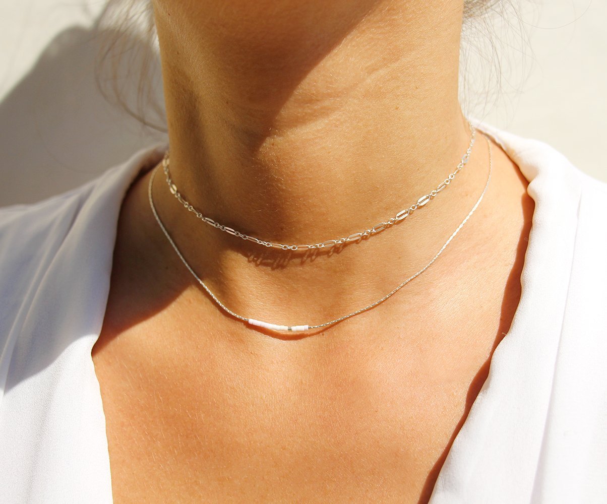 Collier fin choker, chaine serpent argent massif 925, et perles miyuki rose pâle et blanc