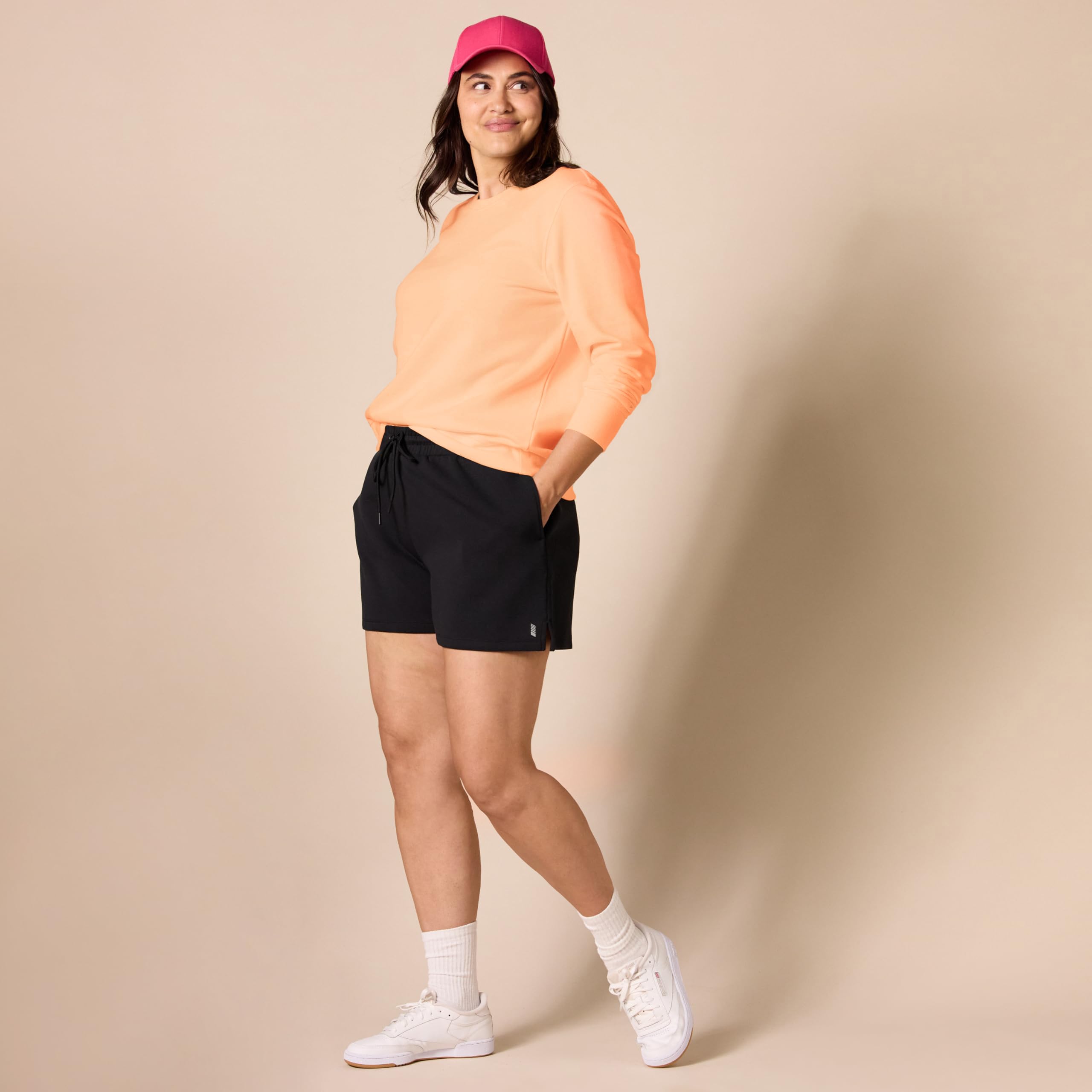 Amazon Essentials Mujer Sudadera con Cuello Redondo de Forro Polar (Disponible en Tallas Grandes) — view 124