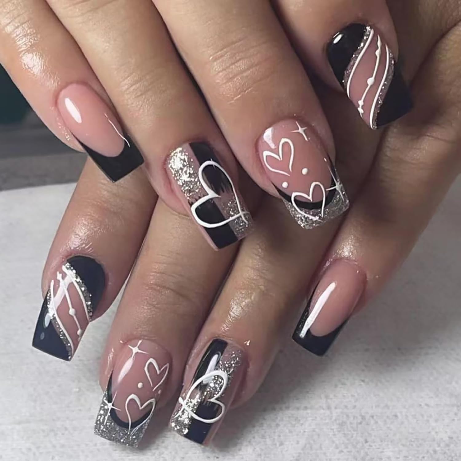 Valentine's Press On Nails Square Medium Love Heart Lines Design Holiday False Nails Black French Acrylic Medium Coffin Full Cover Square Stick On DIY