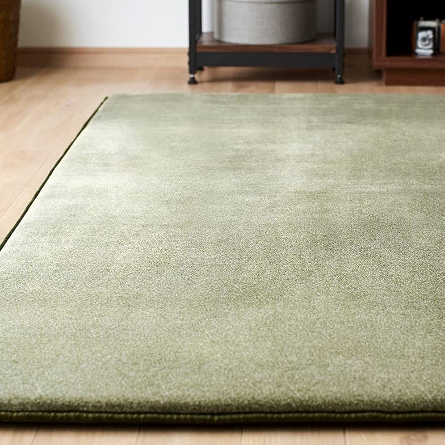 アイリスオーヤマ 緑　グリーン　ピスタチオ　ラグ カーペット　低反発 アイリスオーヤマ 緑 グリーン ピスタチオ ラグ カーペット 低