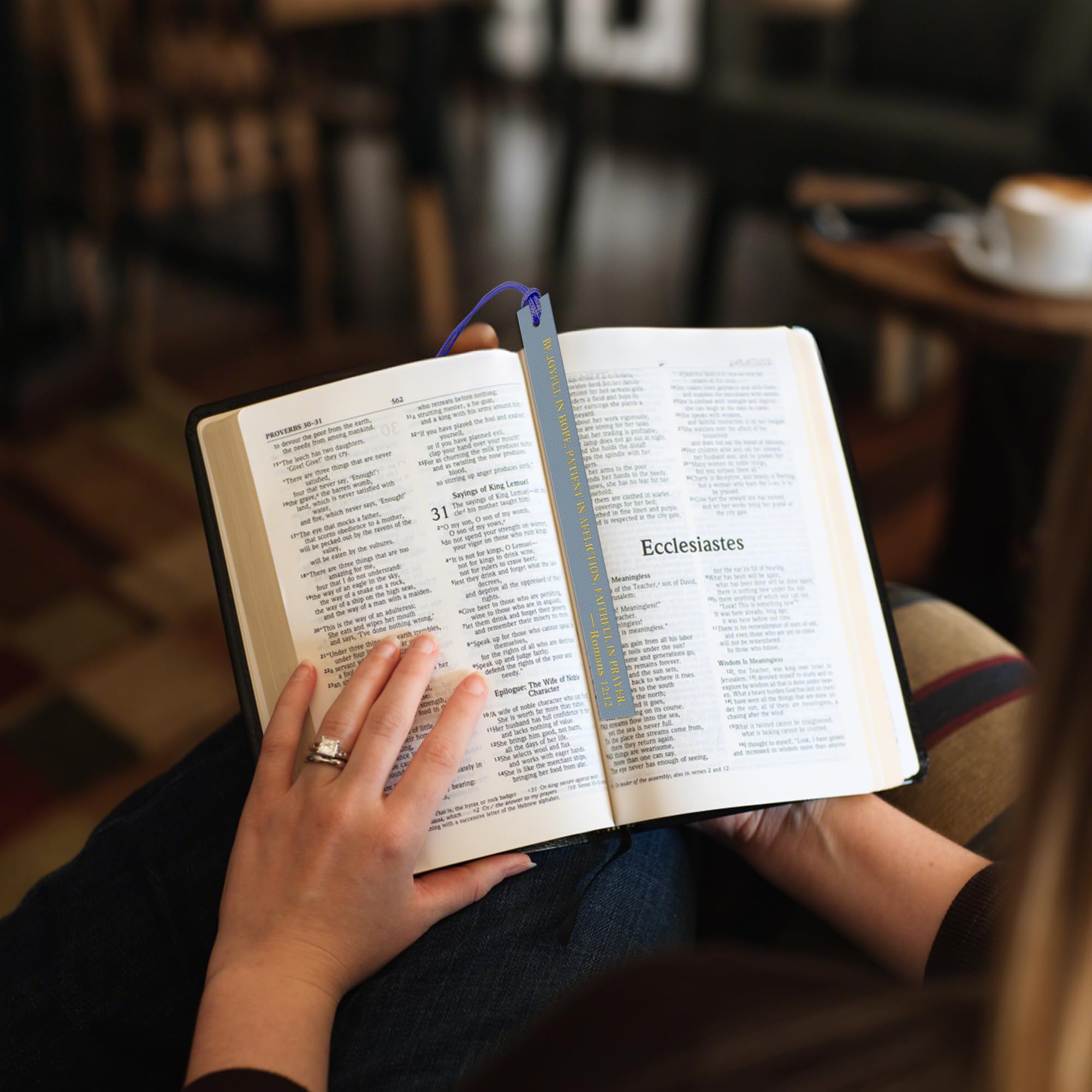 20 marcapáginas cristianos de cuero para adultos | Lindos, marcadores de página, versículos escritos, religiosos, Biblia inspiradora, marcadores de libro (tono frío-1)