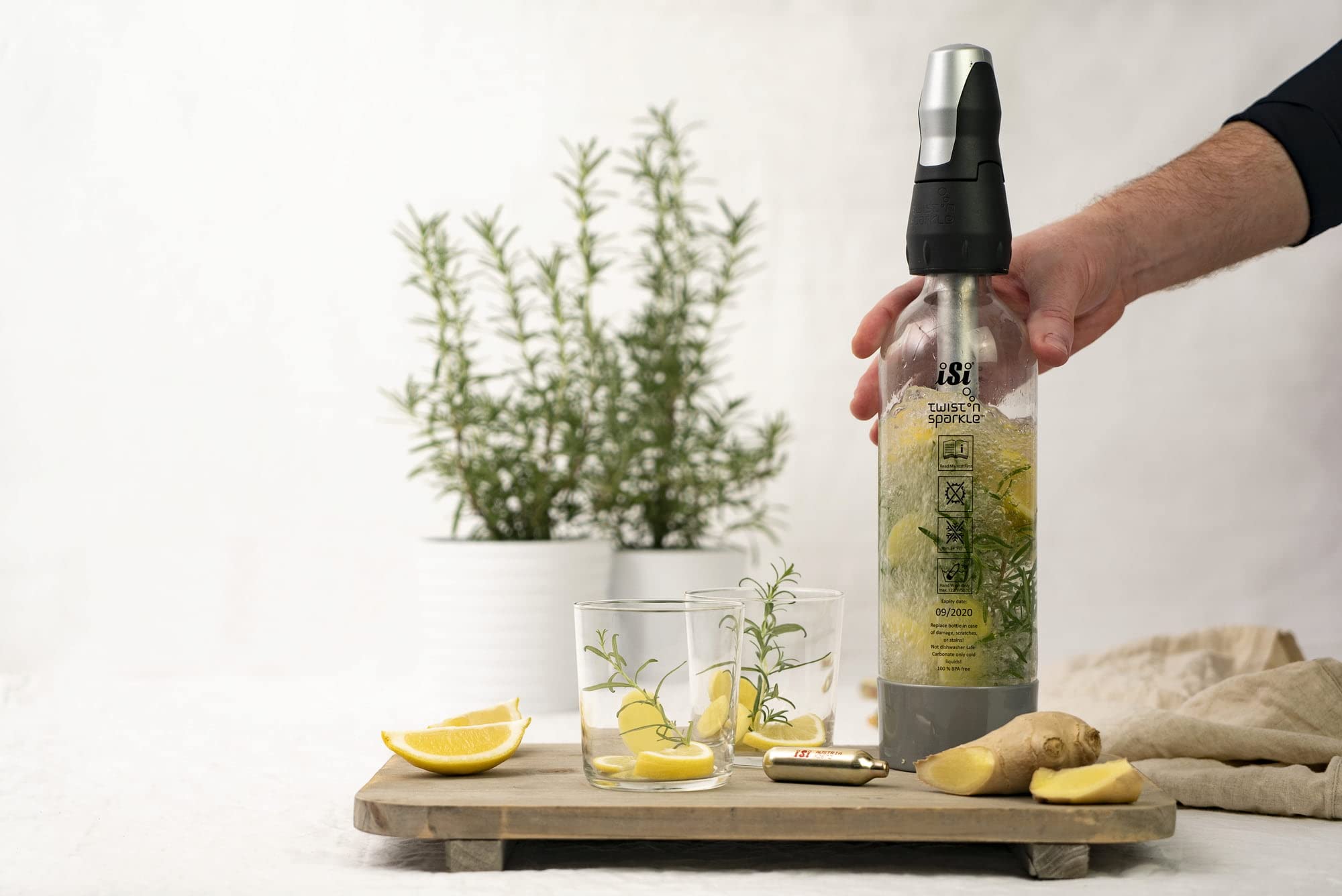 iSi Twist n' Sparkle, 950ml : Amazon.in: Home & Kitchen