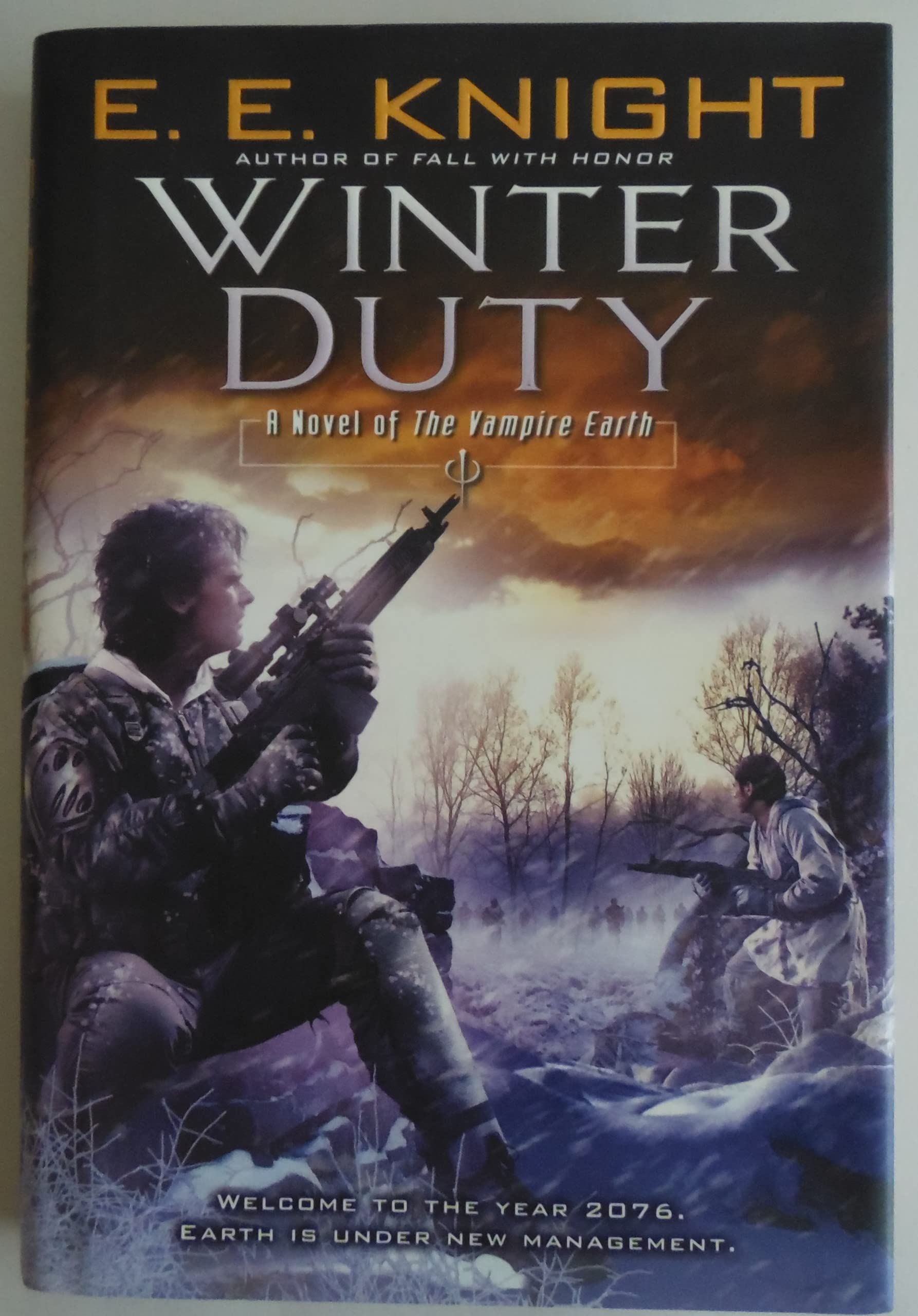 Buy Winter Duty: A Novel of the Vampire Earth — BookShops.in
