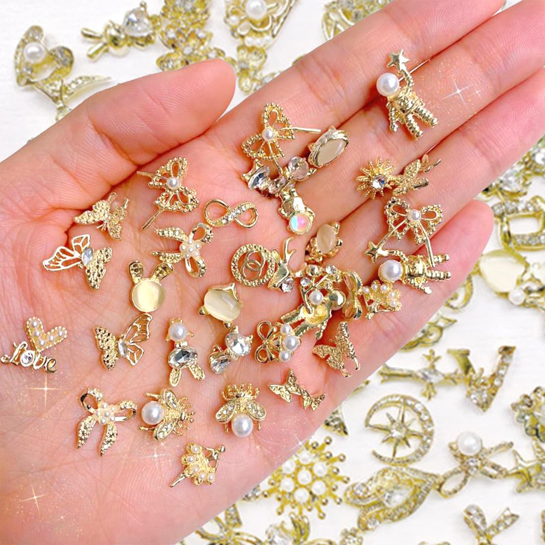2 Schachteln 3D Nageldesign Zubehör – Acryl Blumen, Perlen, Strasssteine Für DIY Nail Art