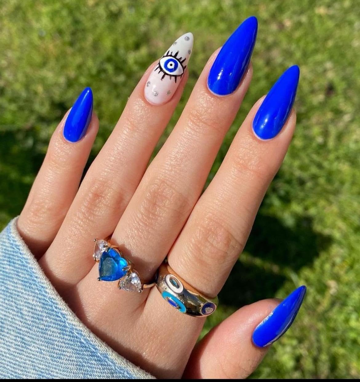 HAPPY FINGERS - Evil Eye Press On Nails – 12 pcs pack Boho Hamsa Fake Nails with Glitter, Non-Toxic Reusable Artificial Nails for Good Luck, Festivals, Weddings (Blue Evil Eye)-picture-11