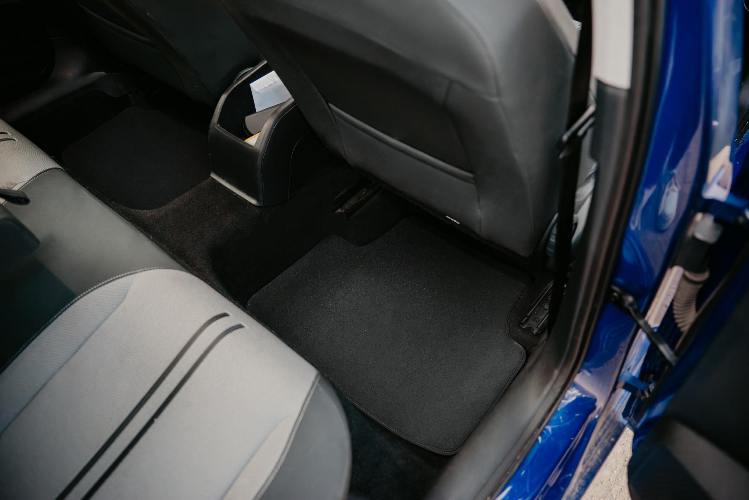 podgumowane dywaniki samochodowe, kompatybilne z Honda Civic VIII (UFO) hatchback 2006-2012 – Premium Jakość - welurowe dywaniki w kolorze grafitowym z Poliamidu 4-częściowy komplet