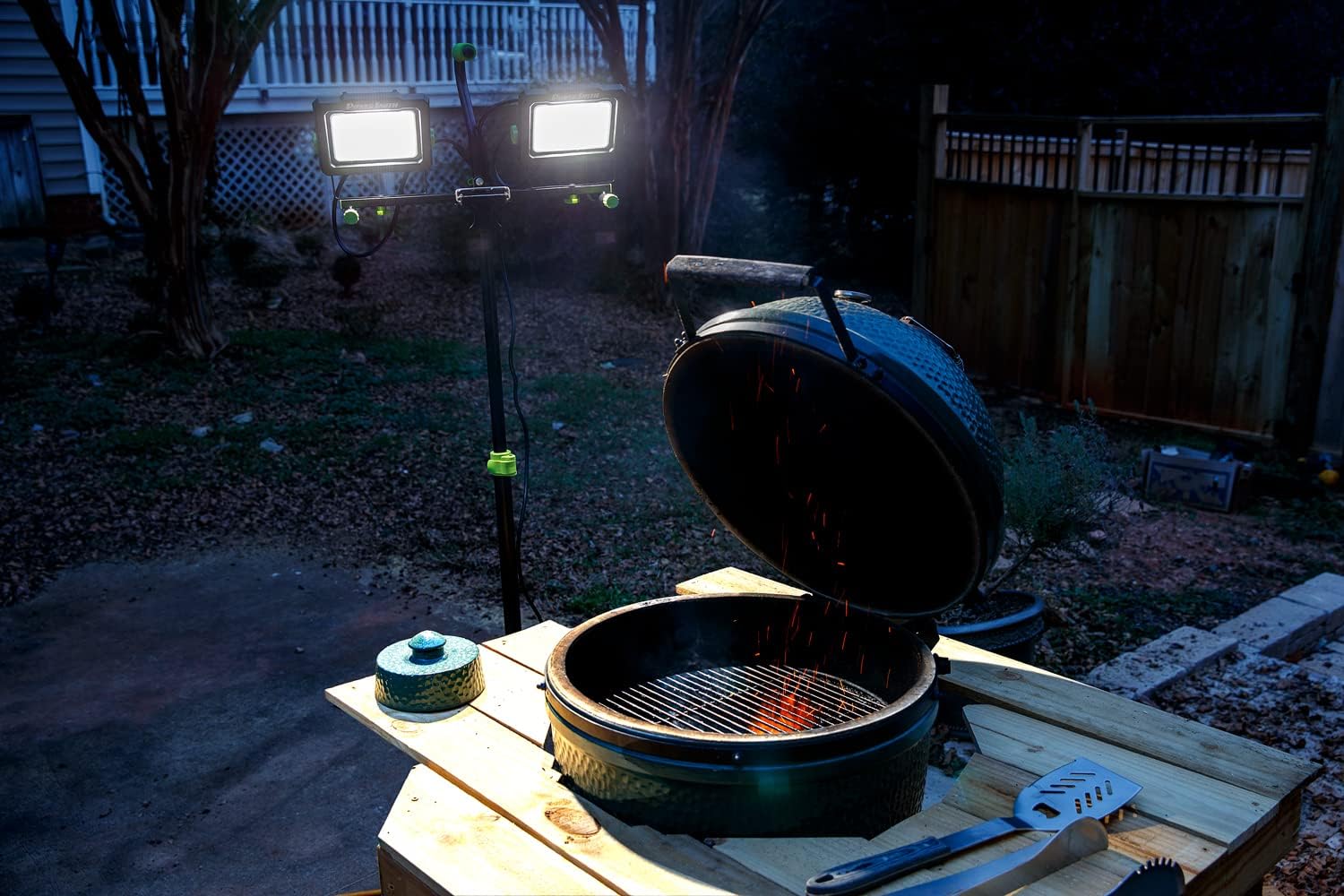 PowerSmith 14000 Lumen LED Work Light with Adjustable Tripod