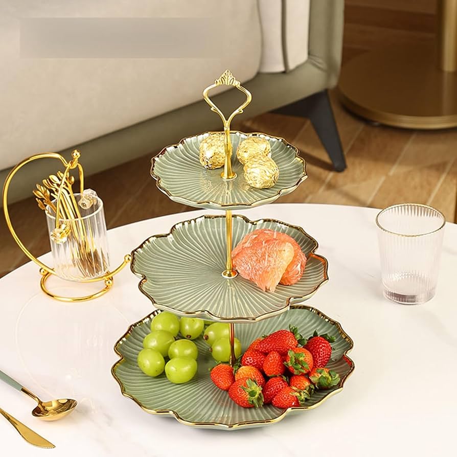 ♦オシャレな豪華大皿３段セット♥上部を素敵な３種皿類変えられるディスプレイ演出用 ♢オシャレな豪華大皿3段セット♥上部を素敵な3種皿類変え