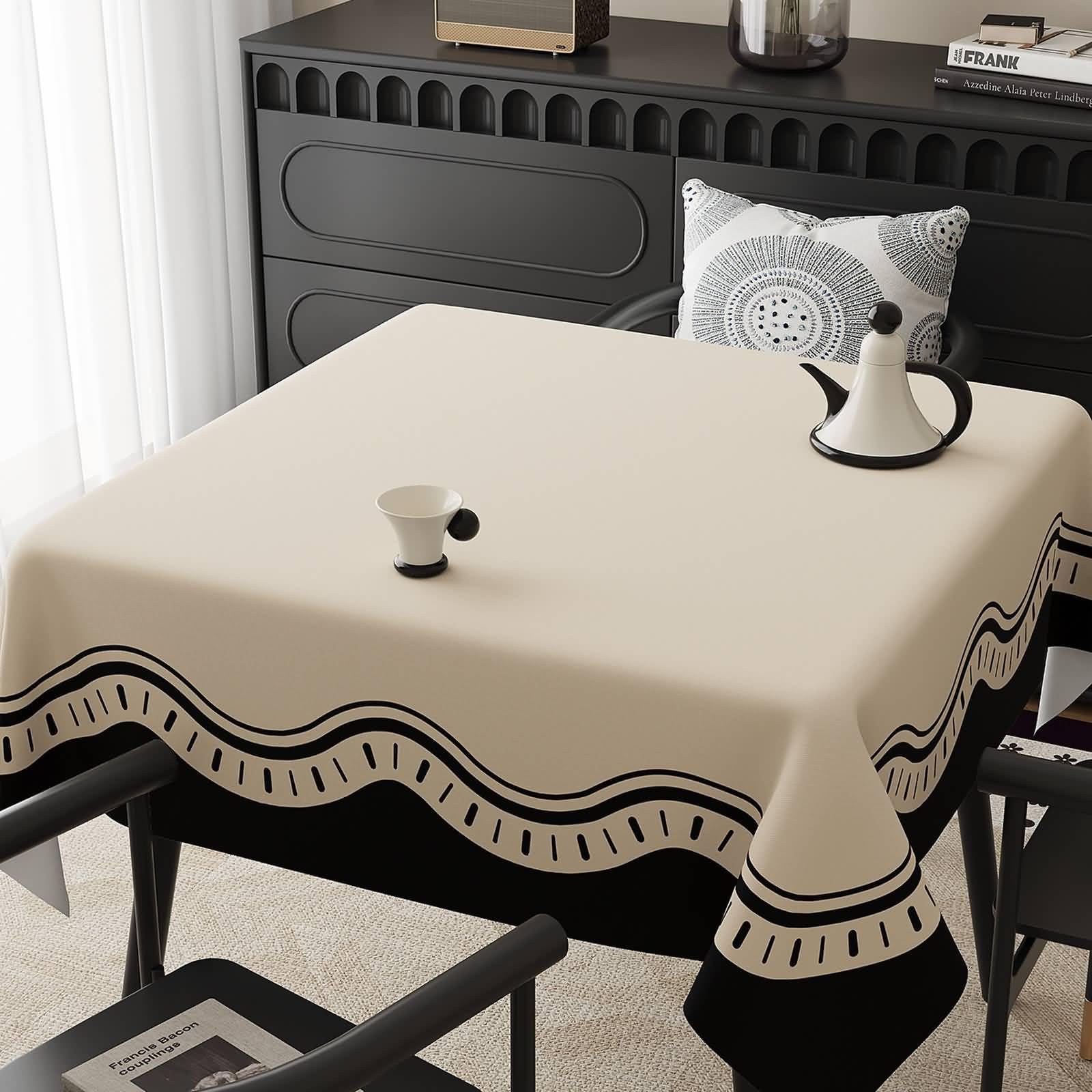 PVC Tischdecke Vintage Landhaus, Beige Schwarz | 140x180CM