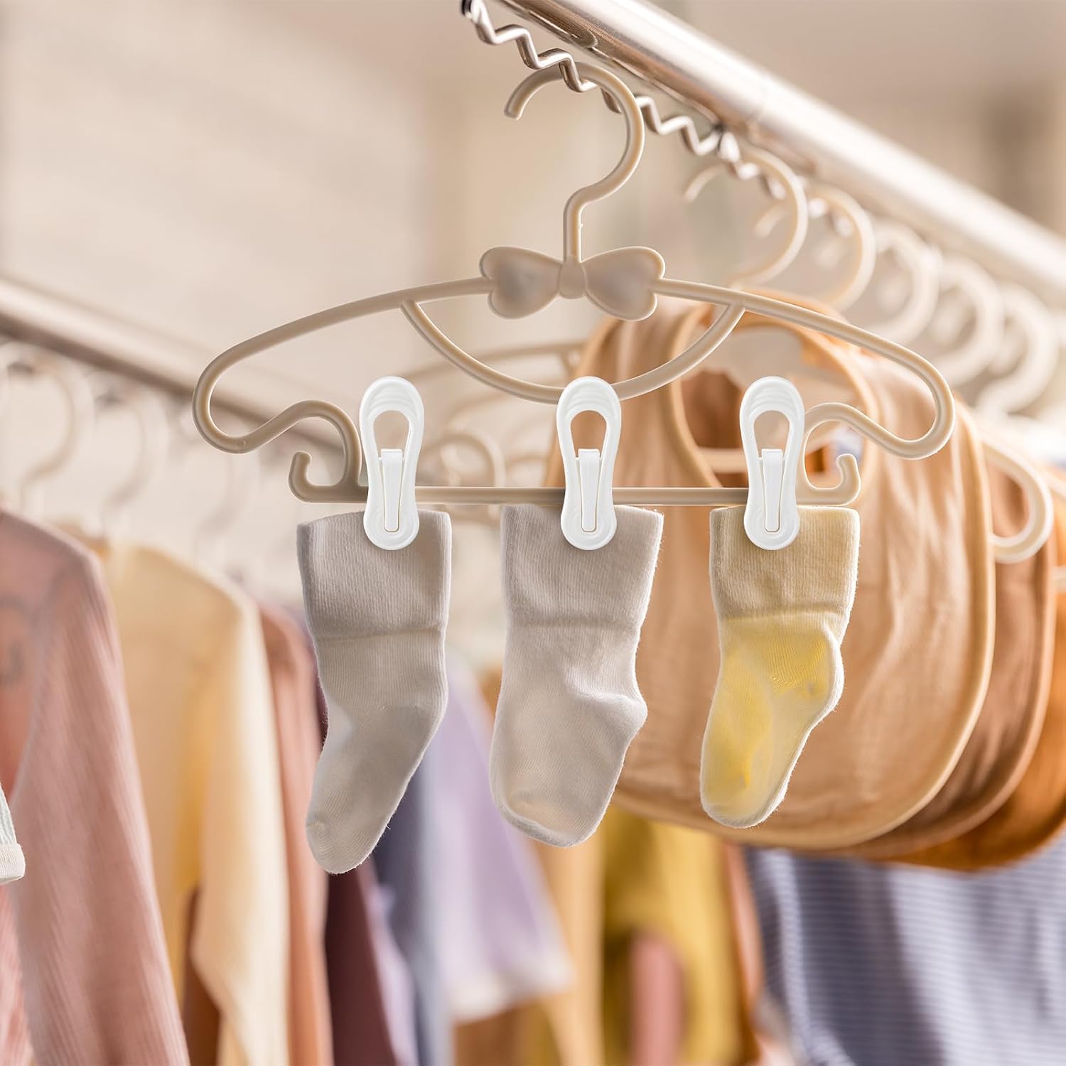120 Pcs Multi-Purpose Plastic Hanger Clips, White Clothing Finger Clips for Hangers, Pants, Socks, Hats, Skirts and Household Organization