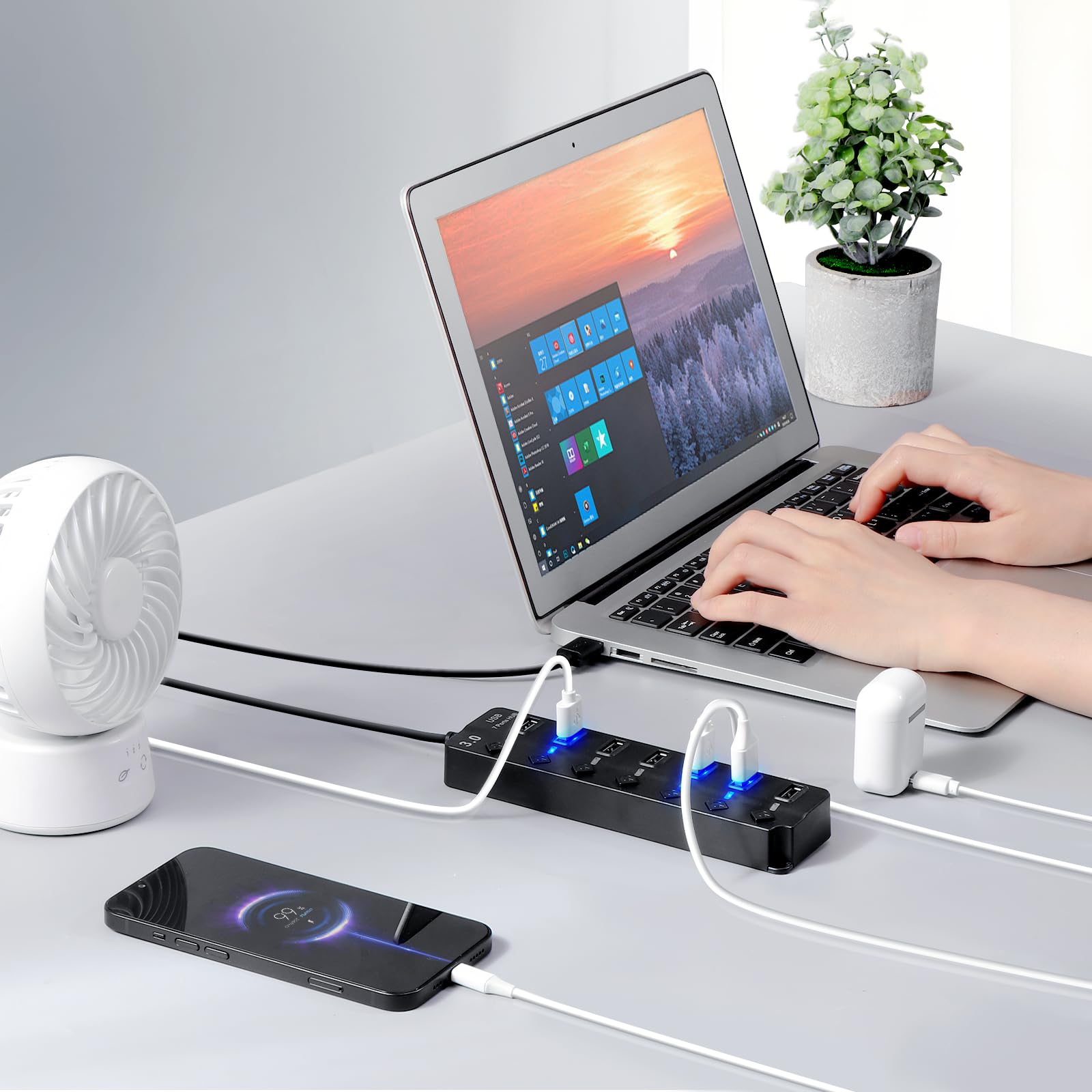 Hoppac Hub USB Multipresa a 7 Porte (1 USB 3.0 6USB 2.0) con Interruttori Indipendenti, Spie LED e Cavo da 1m - Ciabatta USB Multi Porte Plug & Play per PC, Laptop