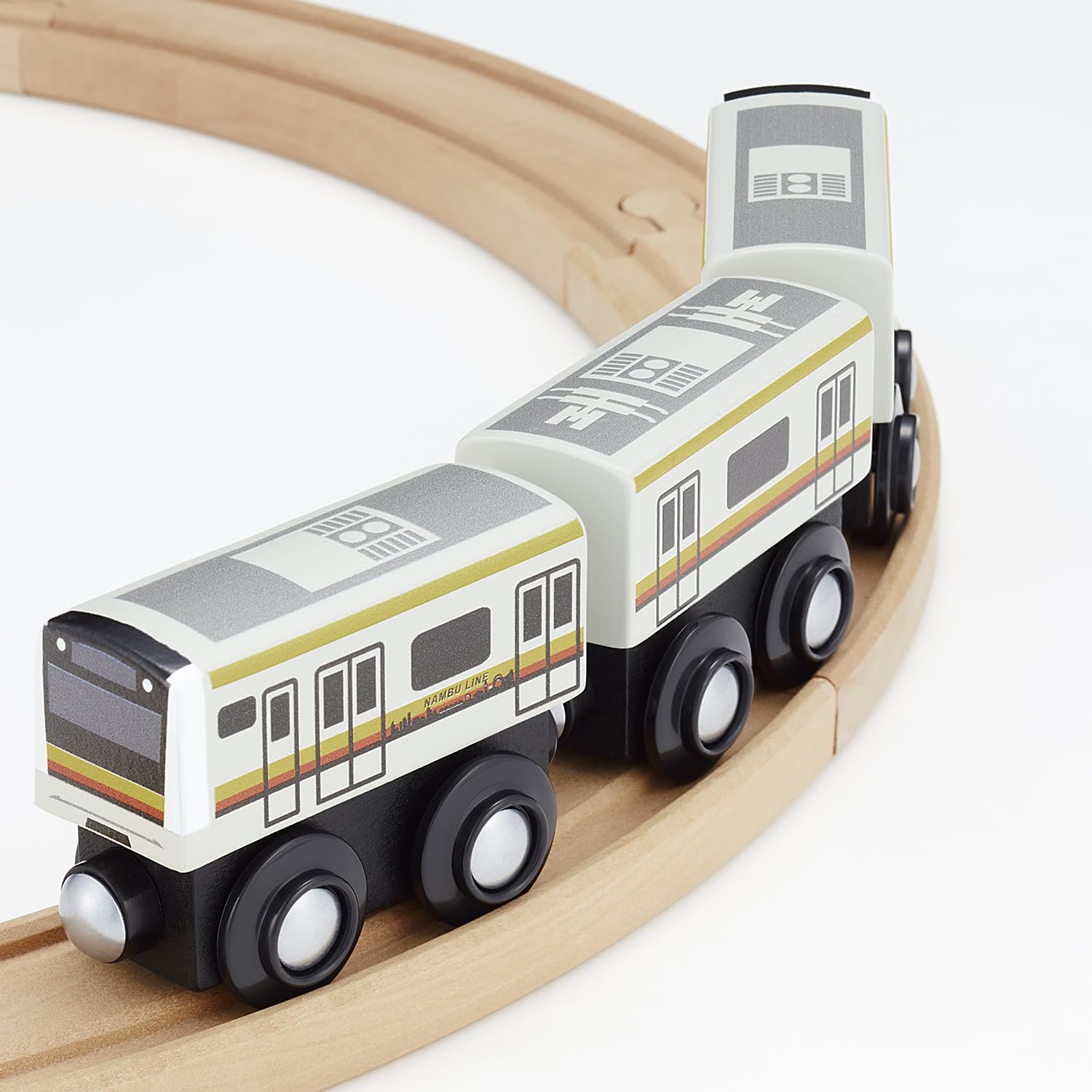 E233系　南武線　房総E131系　モケットクッション Amazon | mokuTRAIN E233系南武線 | 鉄道雑貨 | おもちゃ