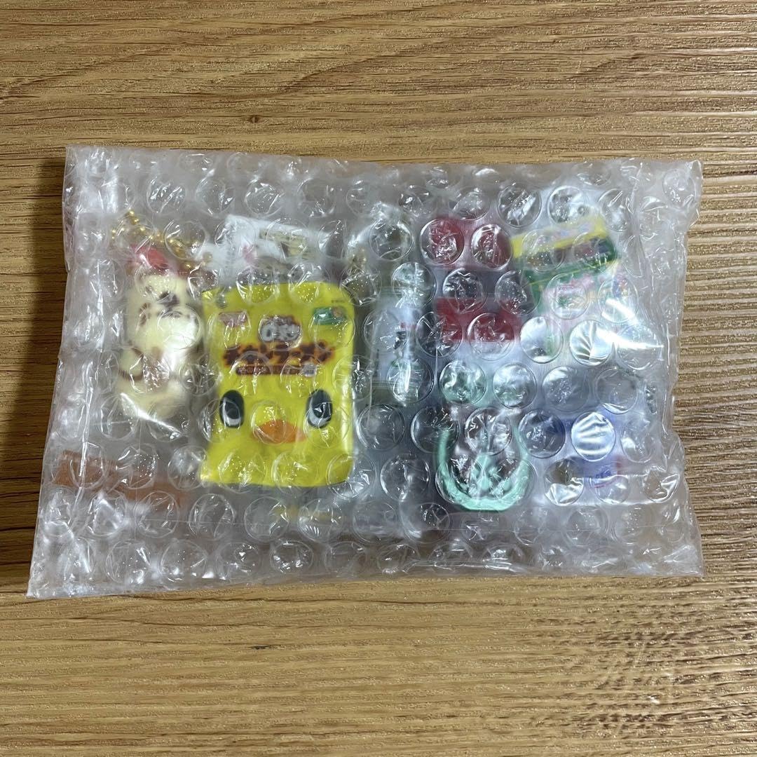 ガチャガチャ詰め合わせセット Amazon.co.jp: 人気ガチャセット7点セット ガチャ詰め合めポーチ