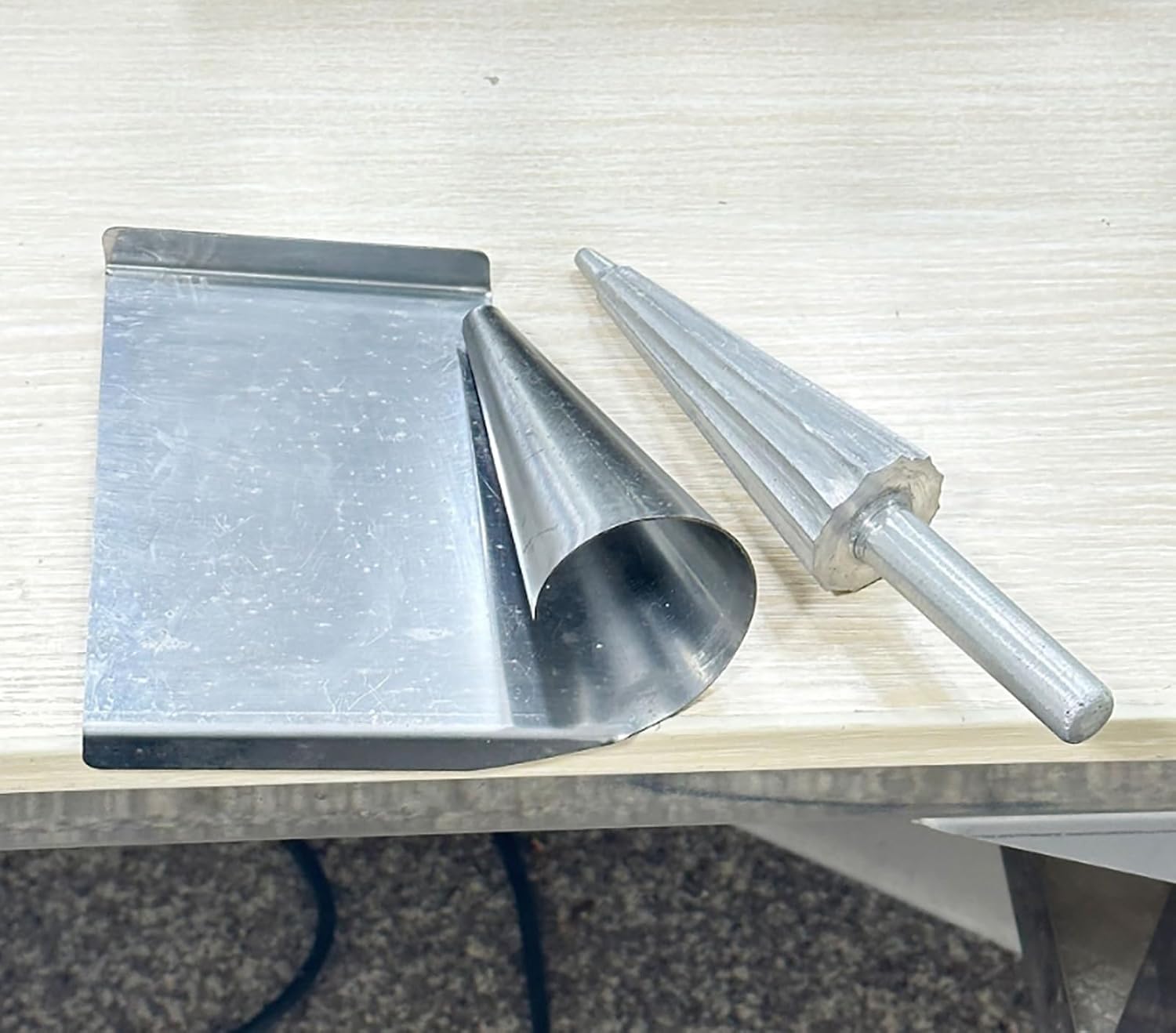 Waffle Cone Maker, Ice Cream Cone Mold, 50mm Ice Cream Roll Cylinder Mold, Comfortable Handle, Rapid Prototyping, for DIY Ice Cream Waffle Cones, Cones, Pizza