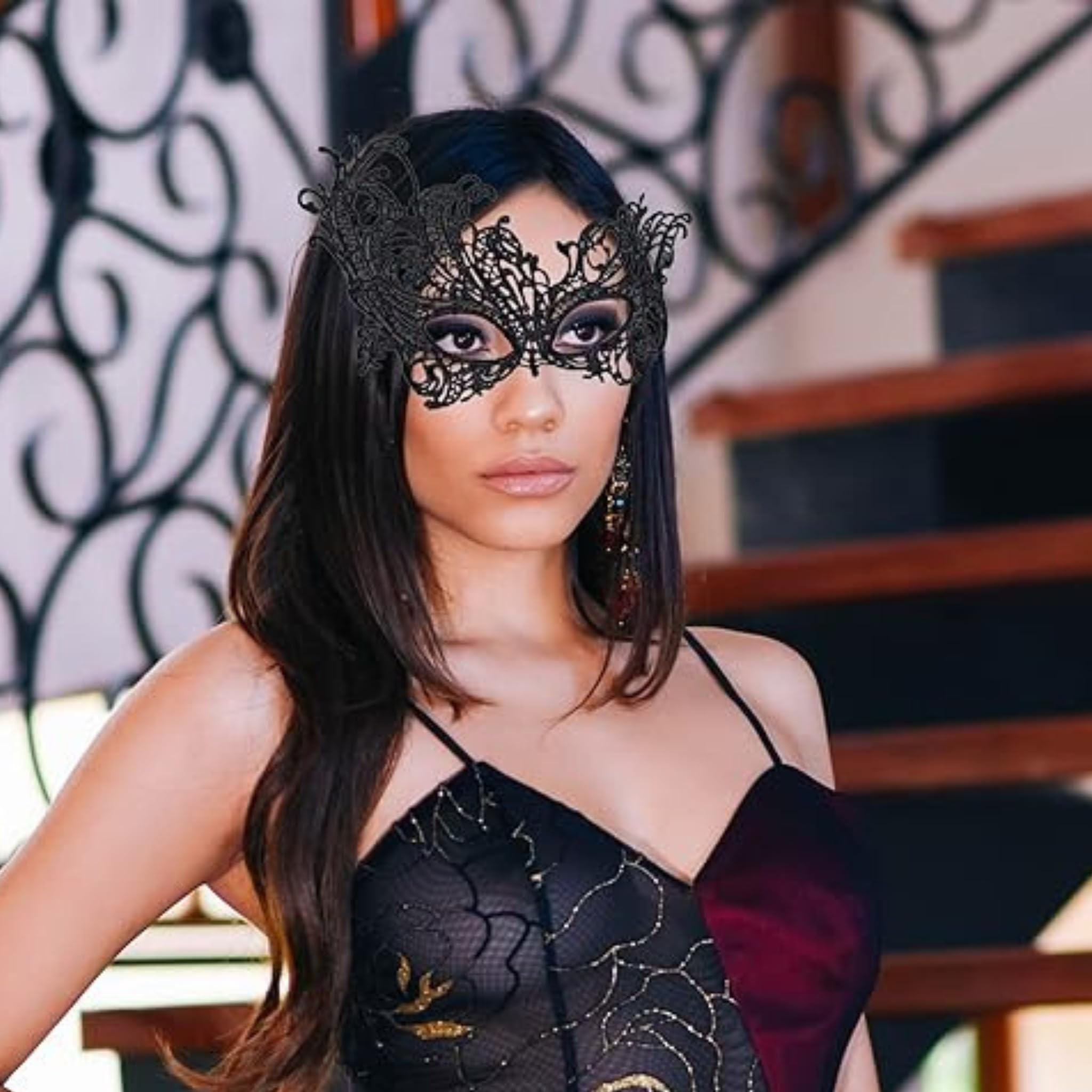 WANNA PARTY 2Pcs Couple Masquerade Masks, Venetian Masquerade Mask for Men, Lace Masks for Women,Halloween Masks Vintage for Costume Party 2