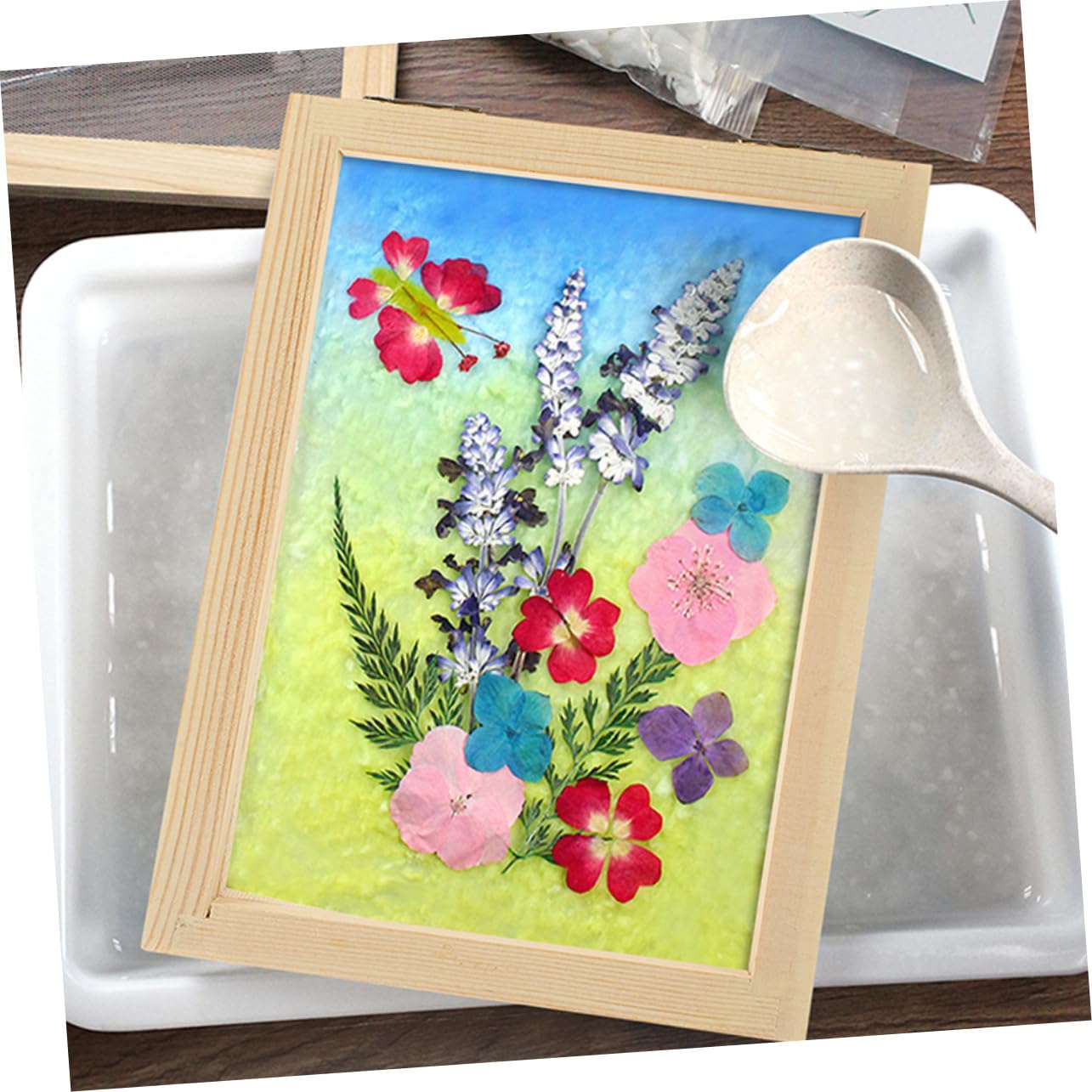 Gogogmee Wooden Paper Making Frames 2pcs Paper Craft DIY Screen Handmade Molding Tool Boys and Girls Art Craft Making Screen Random Style