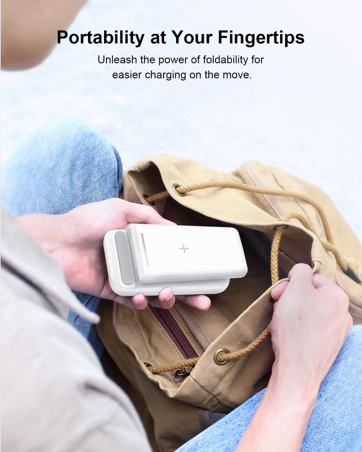 JoyGeek Caricabatterie wireless 3 in 1, per i Phone 15/14/13/12/11/Pro Max/X/8, stazione di ricarica induttiva per iWatch 9/Ultra/SE/8/7/6/5/4, AirPods 2/3/Pro, con adattatore QC (Bianca)