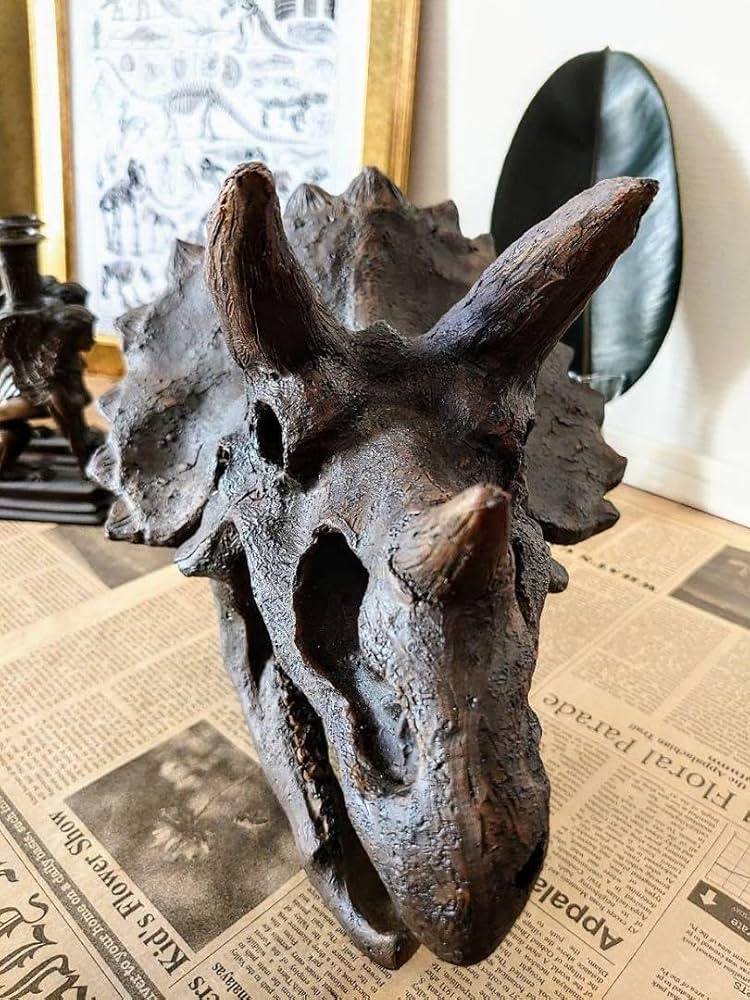 ティラノサウルス インテリアオブジェ 雑貨 置物 恐竜の化石 Amazon.co.jp: ティラノサウルス インテリアオブジェ 雑貨 置物