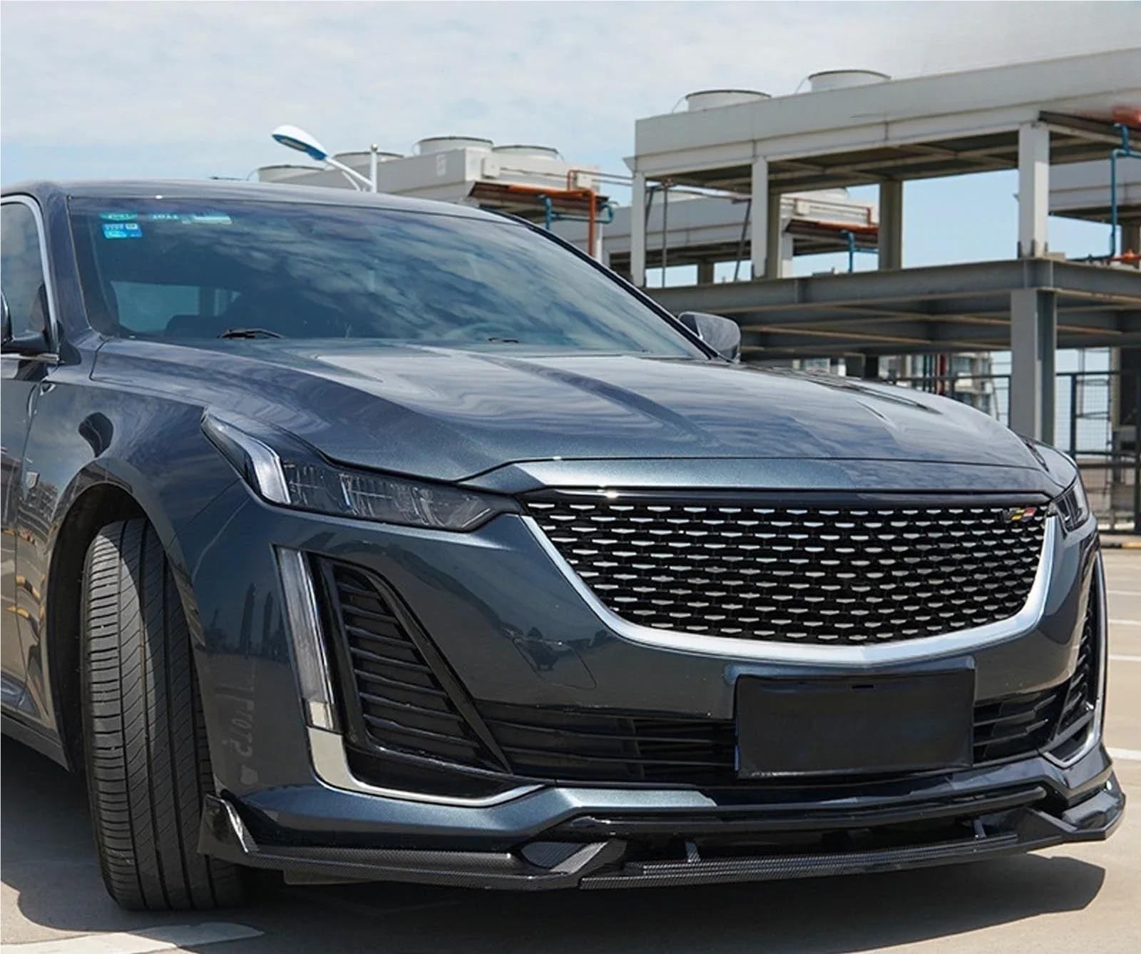 Separator bezpiecznika przednich ust, kompatybilny z Cadillac CT4 i CT5 od 2020 r.(CT5 Carbon Look)