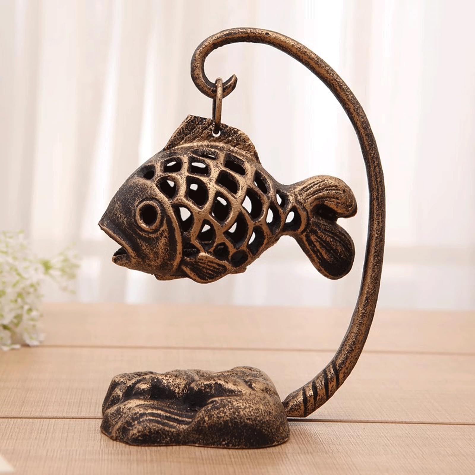 魚と葉　アイアン　キャンドルホルダー Amazon.com: XxxiaoMuiii Retro Cast Iron Fish Candle Holder Hollow