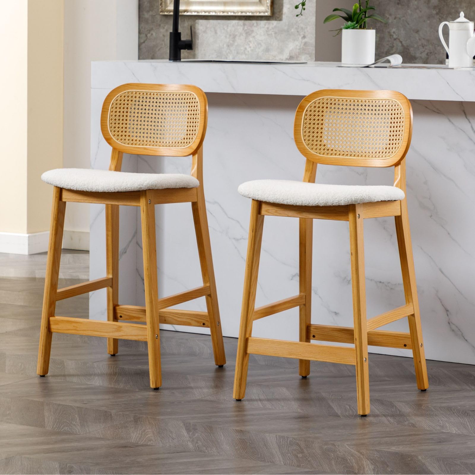 Set of 2 Wooden Bar Stools Bar Chairs with Rattan Back, High Counter Chairs Kitchen Stools Upholstered in Faux Wool for Kitchen Island/Restaurant, Beige