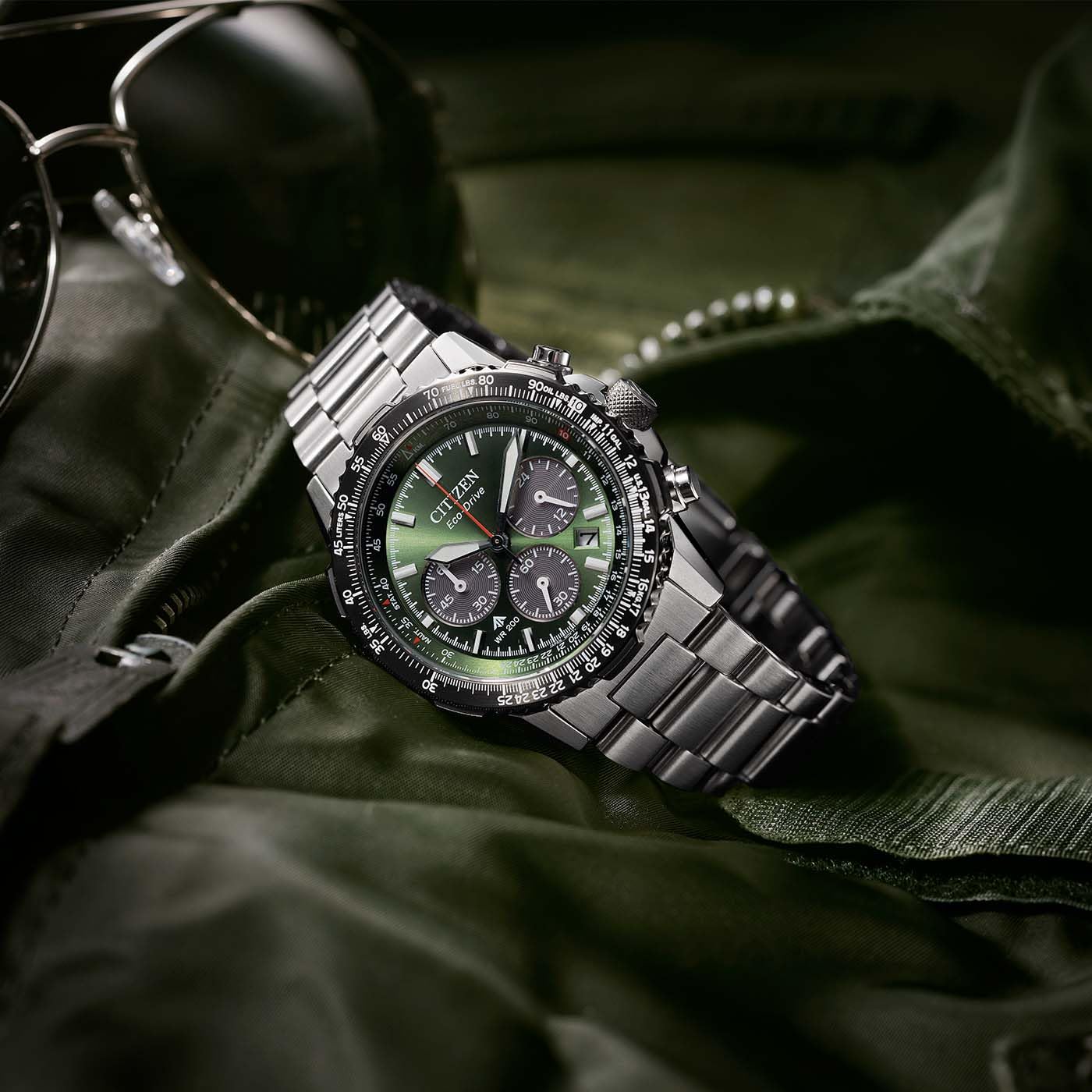 Citizen Eco-Drive Promaster Air Navihawk - Orologio unisex con cronografo solare, con cinturino in acciaio inox, diametro 40 mm, disponibile in diverse varianti