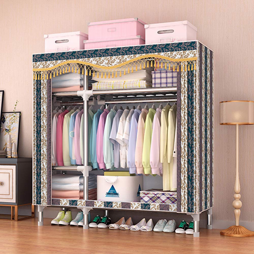 Installation pratique pour cette armoire en toile pliable grand format