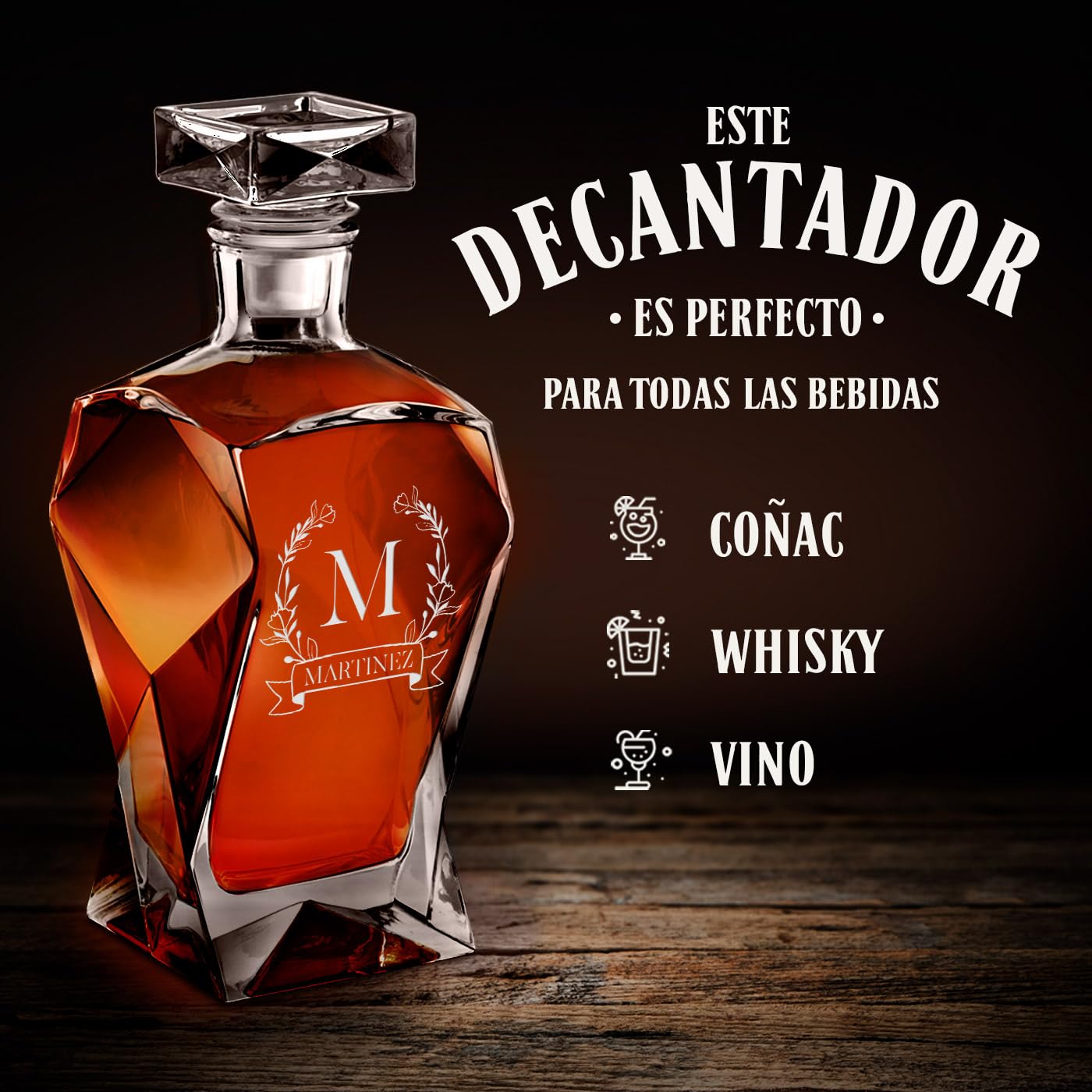 Maverton Jarra de Whisky Personalizada 700ml con 6 Vasos 250ml - Regalo Mujer - Regalo Cumpleaños Mujer - Set de Cristal con Tapa para Licores Vino Brandy - Apellido