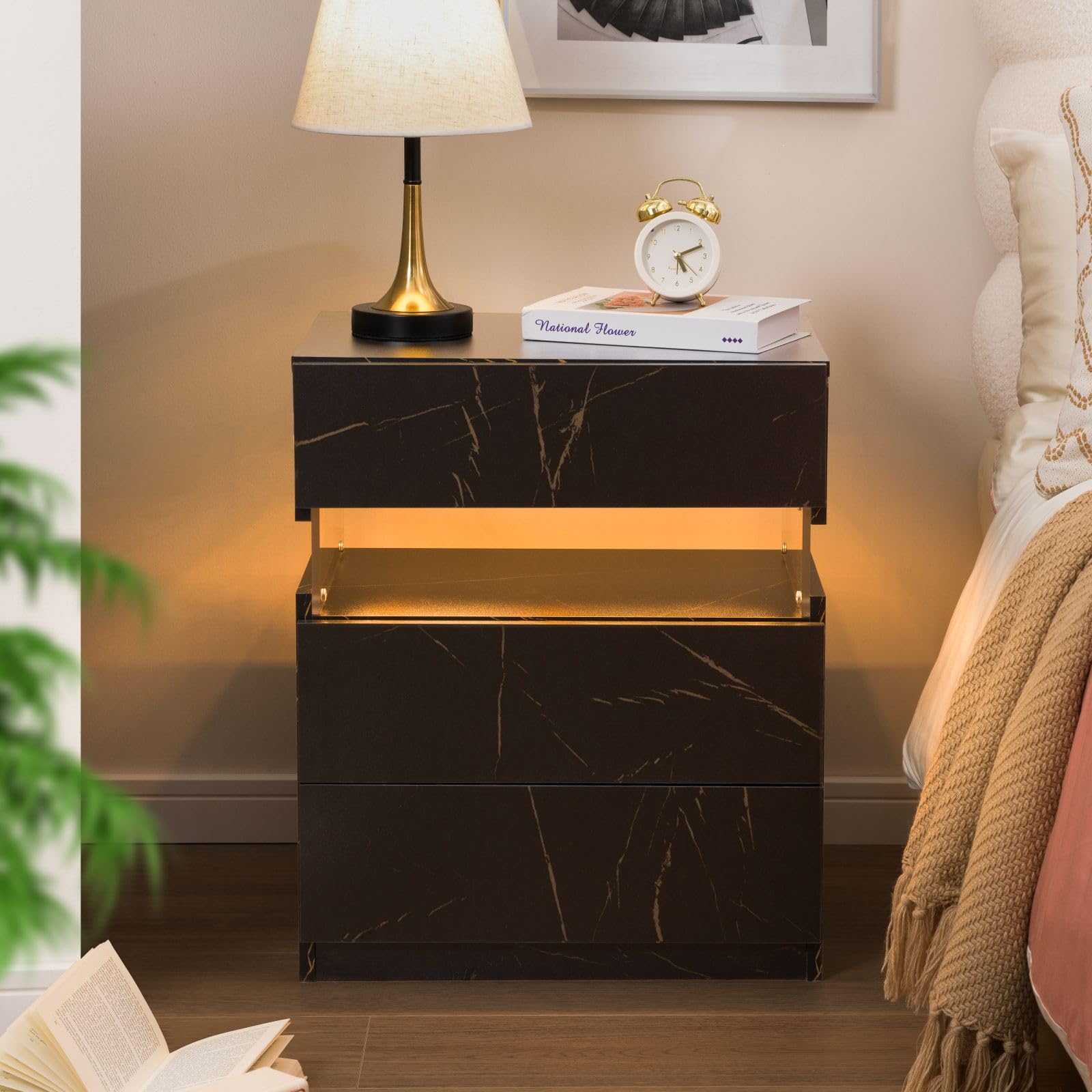 Cubehom Nachttische Nachttisch mit Schublade Schlichter Nachtschrank mit LED Licht Nachtkommode für Schlafzimmer,Schwarz+Gold