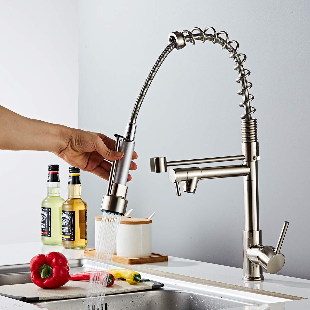 DEWINNER Pull Down Kitchen Faucet, Kitchen Sink Faucet with Sprayer, 2