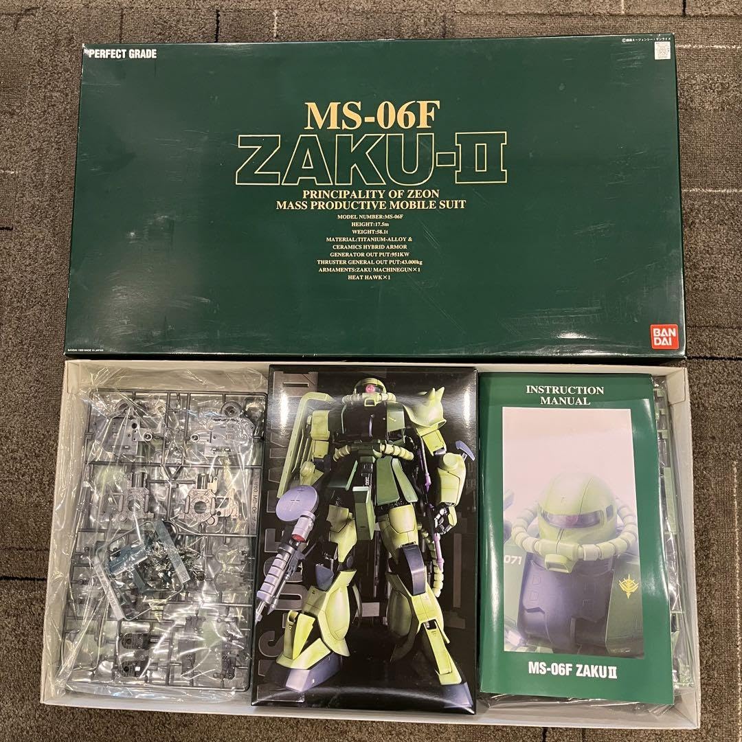 新品未組立】PG MS-06F ザクII【送料込み】 新品未組立】PG MS-06F ザクII【送料込み】