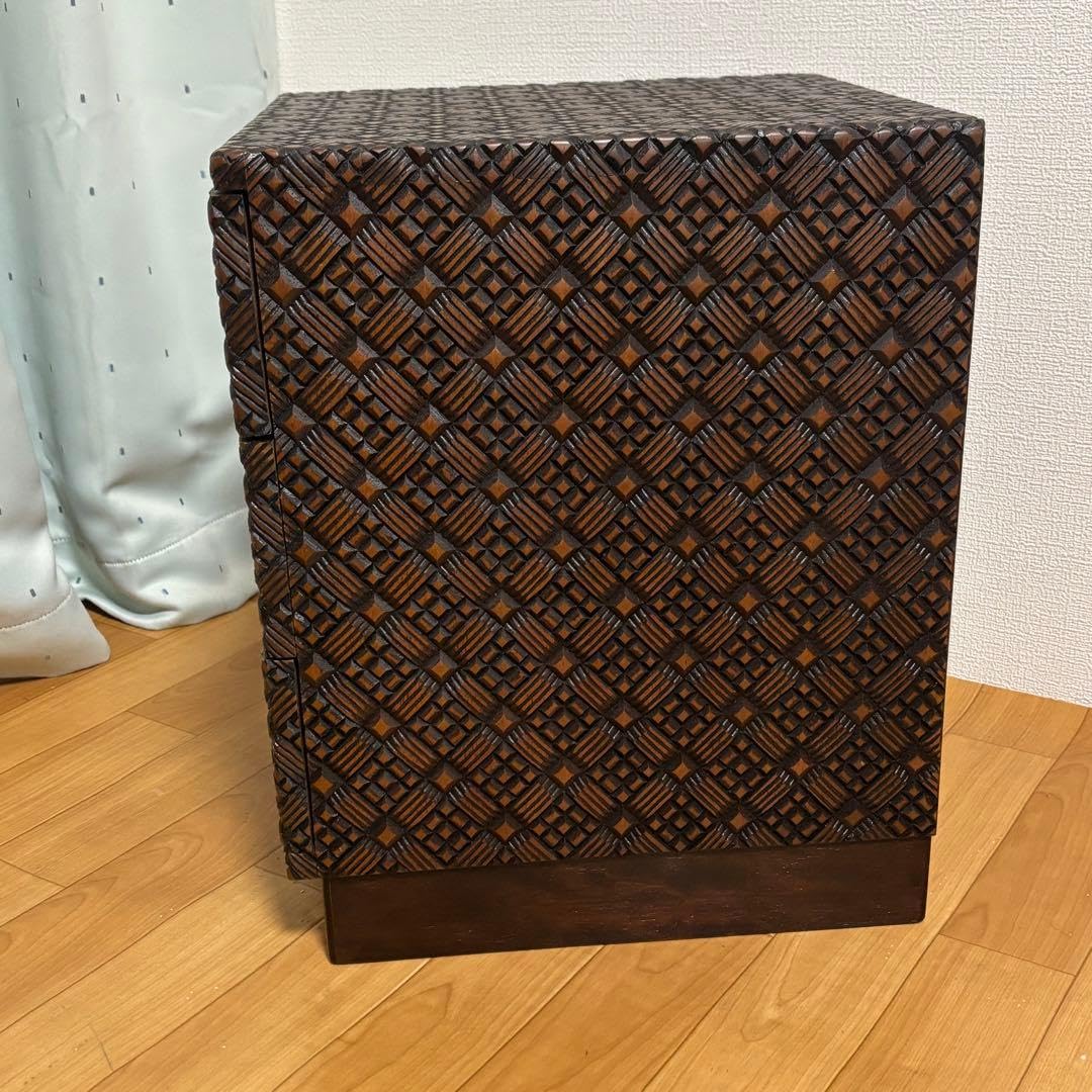 Amazon.co.jp: 木彫り細工 寄木細工 三段引き出し 高級民芸家具 小物
