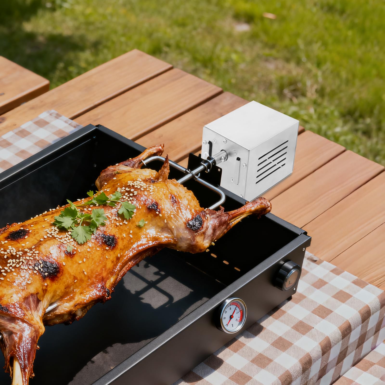 Moteur Tourne Broche, 220v Moteur Tourne Broche, Acier Inoxydable et Trous De Ventilation, Facile à Installer, Facile à Nettoyer, Durable, Moteur de Barbecue pour Cuisson Extérieure