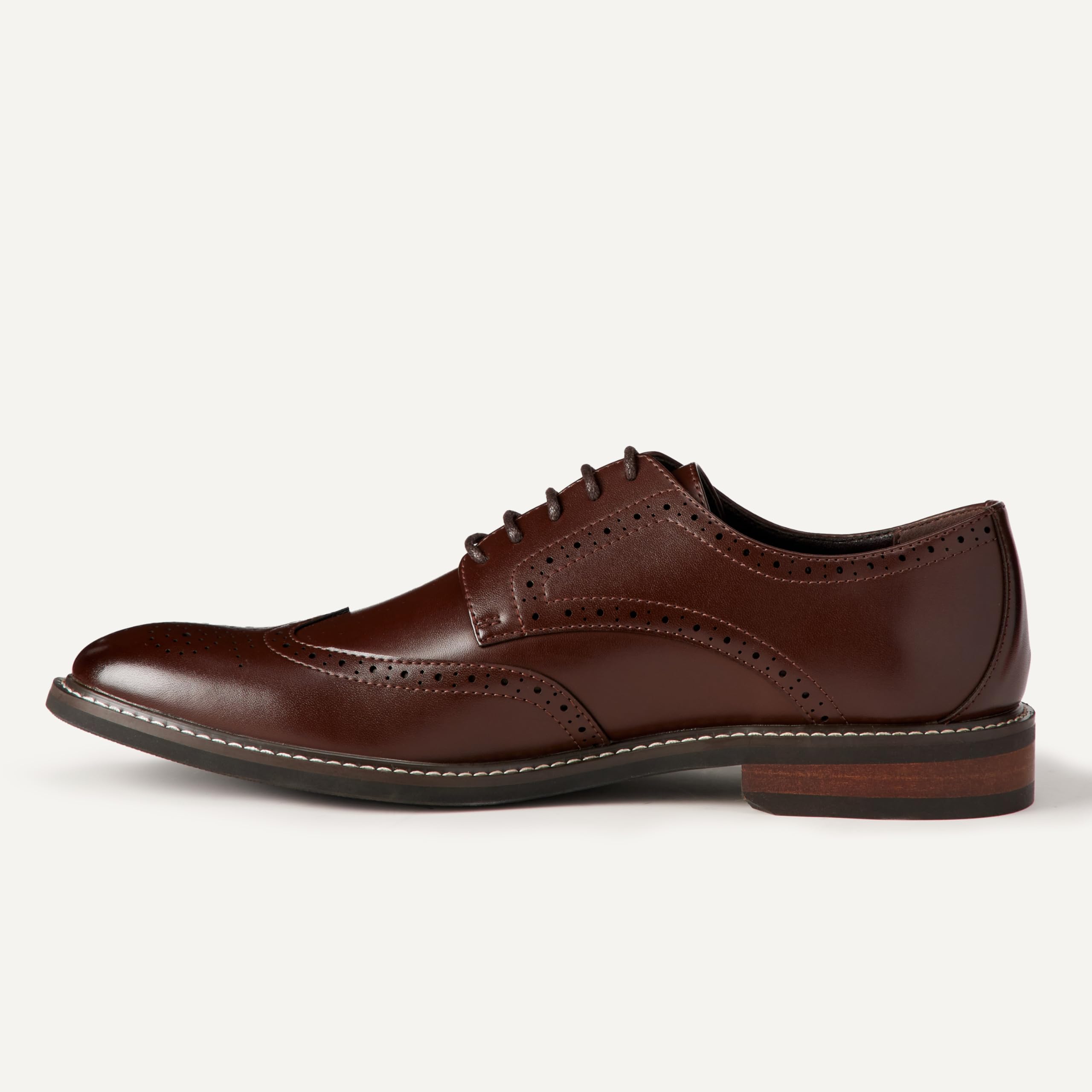 Amazon Essentials Uomo Scarpe Derby A Coda di Rondine Eleganti
