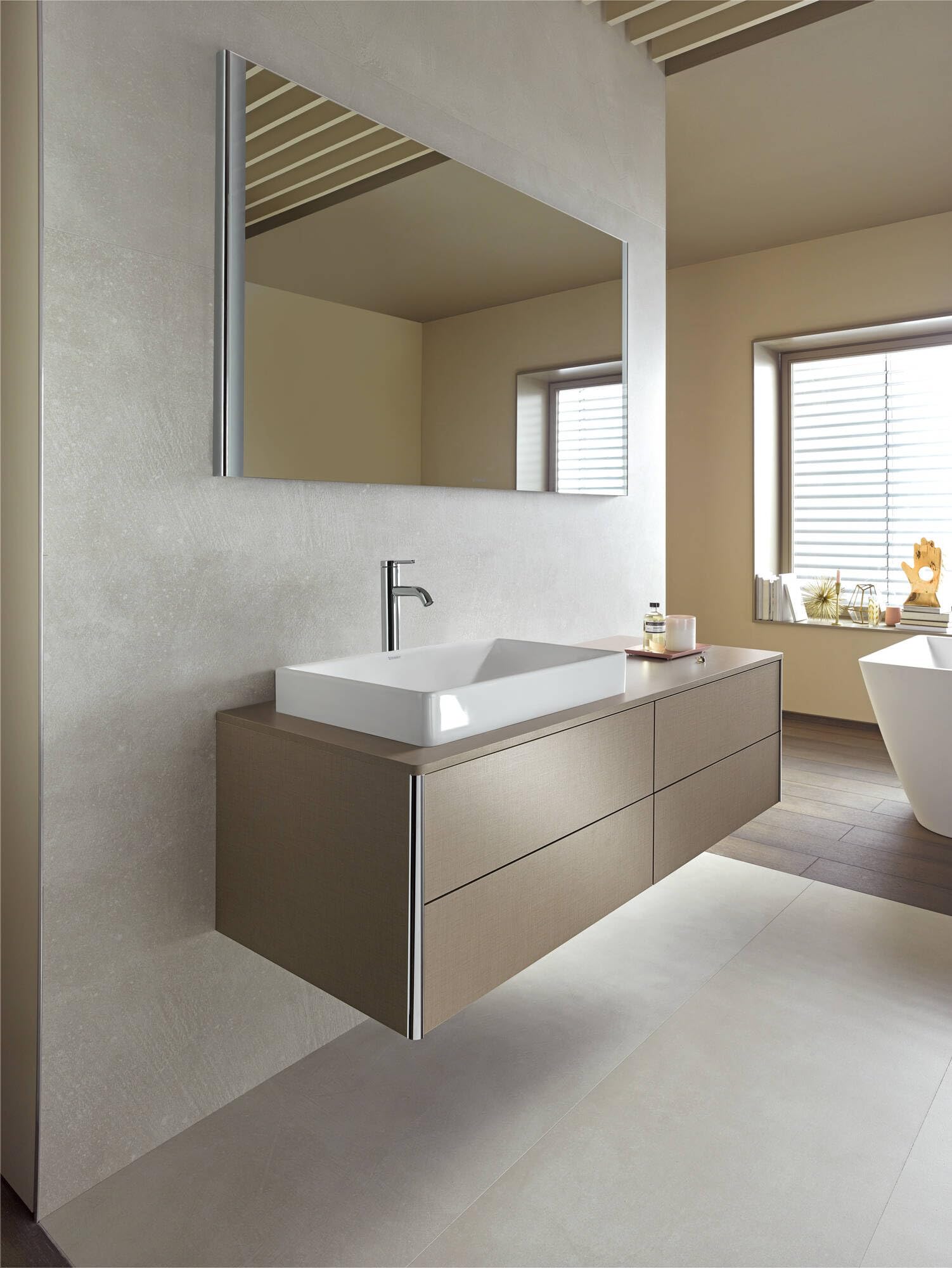 Duravit DuraSquare vasque à poser, 60x34,5cm, sans trou pour robinet, sans trop-plein, paroi arrière vitrifiée, polie, 2355600000, Couleur: blanc