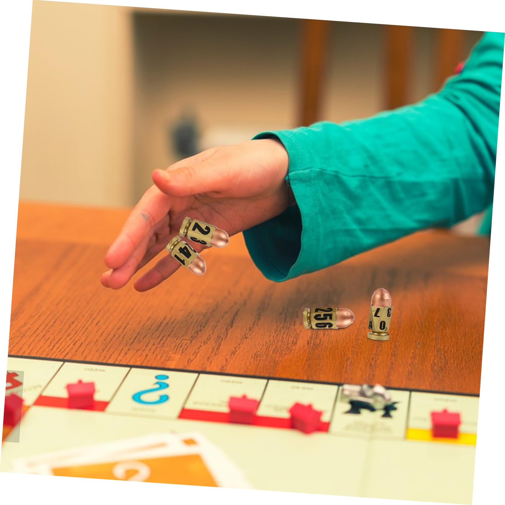 ibasenice Dés de Jeu de Société en Résine avec Base, 1 Set, Portables et Résistants à L’Usure, pour Jeux de Table et Bars