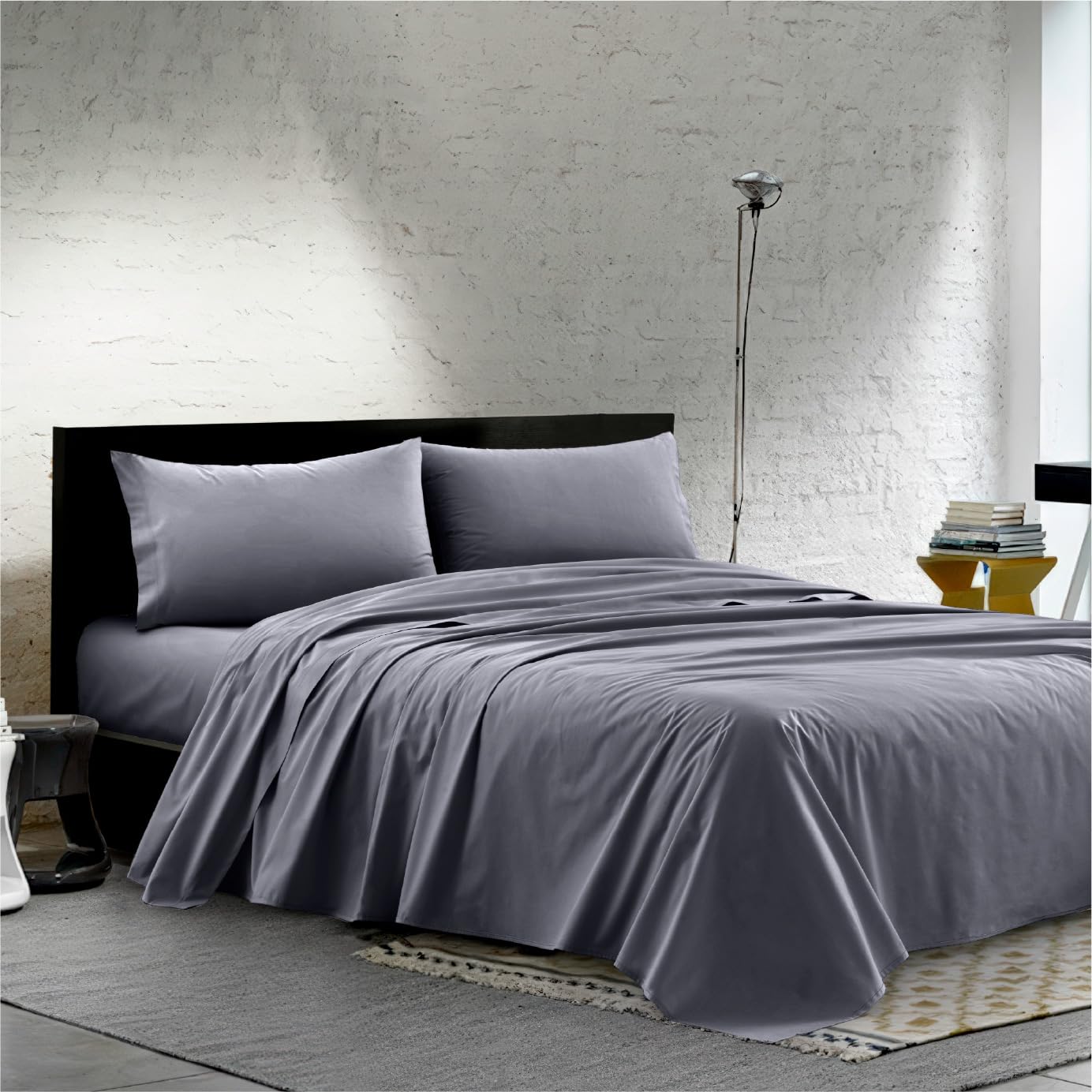 IlGruppone Completo Lenzuola Matrimoniale 100% Cotone Percalle 210 Tc Certificato OEKO-TEX Confezionato in Italia Lenzuolo con Angoli Maxi 30 cm, 2 Federe con Patella - Antracite