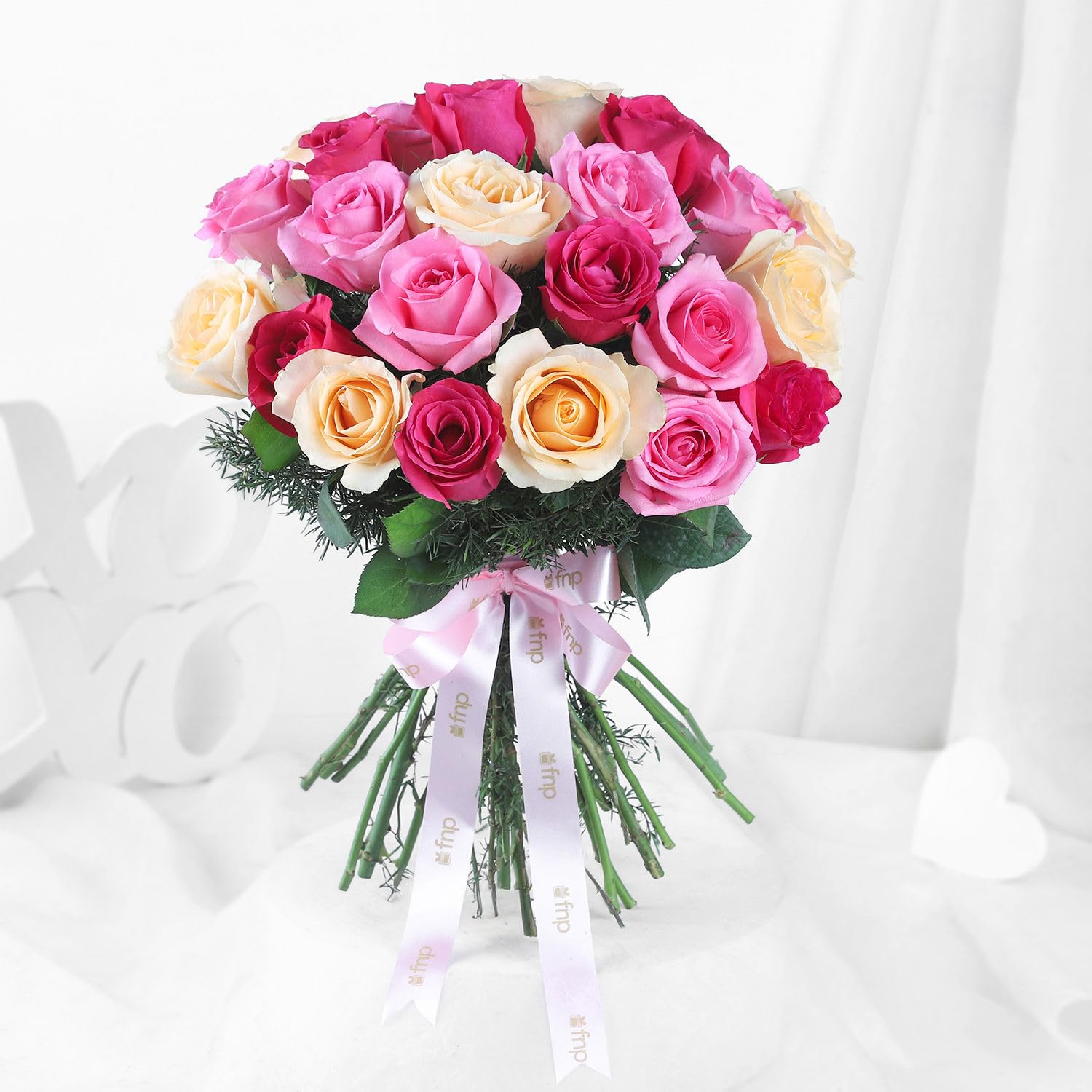 FNP Hues of Love Rose Bouquet For Birthday Gift, Anniversary Gift, Women's Day Gift, Valentine's Day Gift & Gift For Special Occasion, Wedding Flower Bouquet, Fresh Flower Wedding Gift-image-7