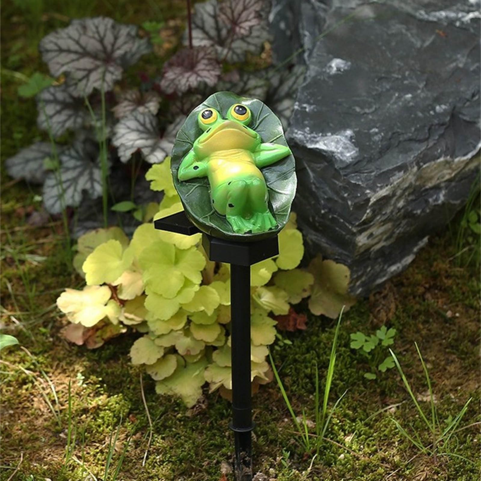 Solar Outdoor Lights Lotus Leaf Frog Garden Lights Resin Decorative Light for Yard Pathways Landscape Lighting Spot Light