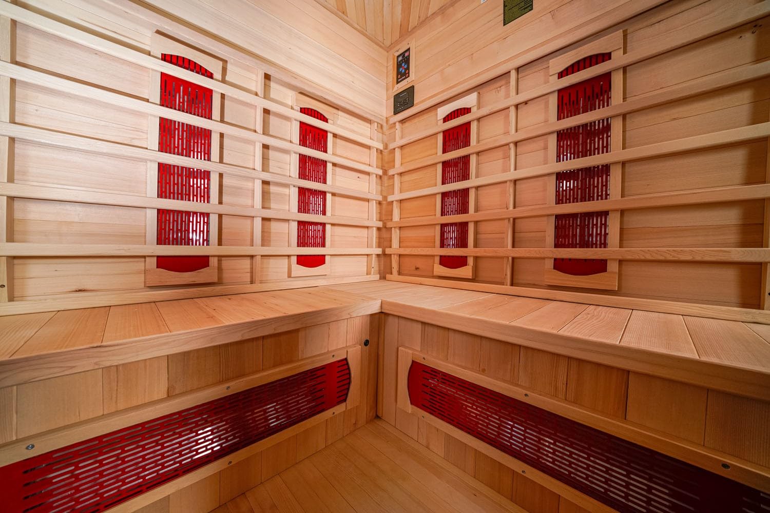 Cabina a infrarossi Trondheim Alpha per 4 persone, in legno Hemlock, 8 faretti in ceramica, cromoterapia, sistema audio Bluetooth, aromaterapia, disinfezione da ozono, controllo digitale, risparmio