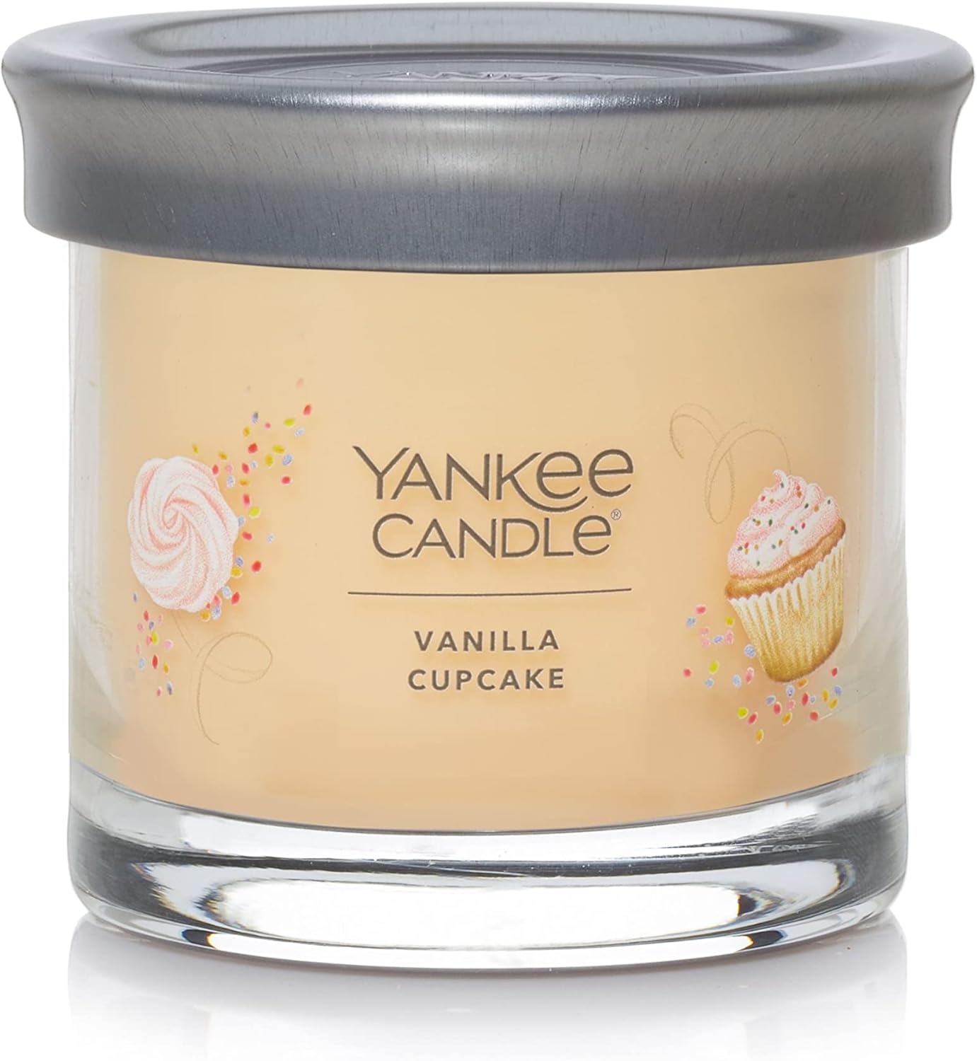 Yankee Candle Vanilla Cupcake Scented, Signature 4.3oz
