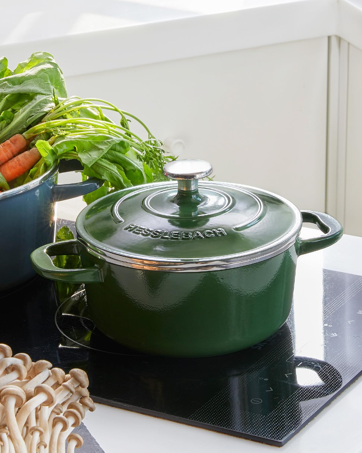 Amazon.co.jp: ヘスレバッハ(Hesslebach) ダッチオーブン・鋳物