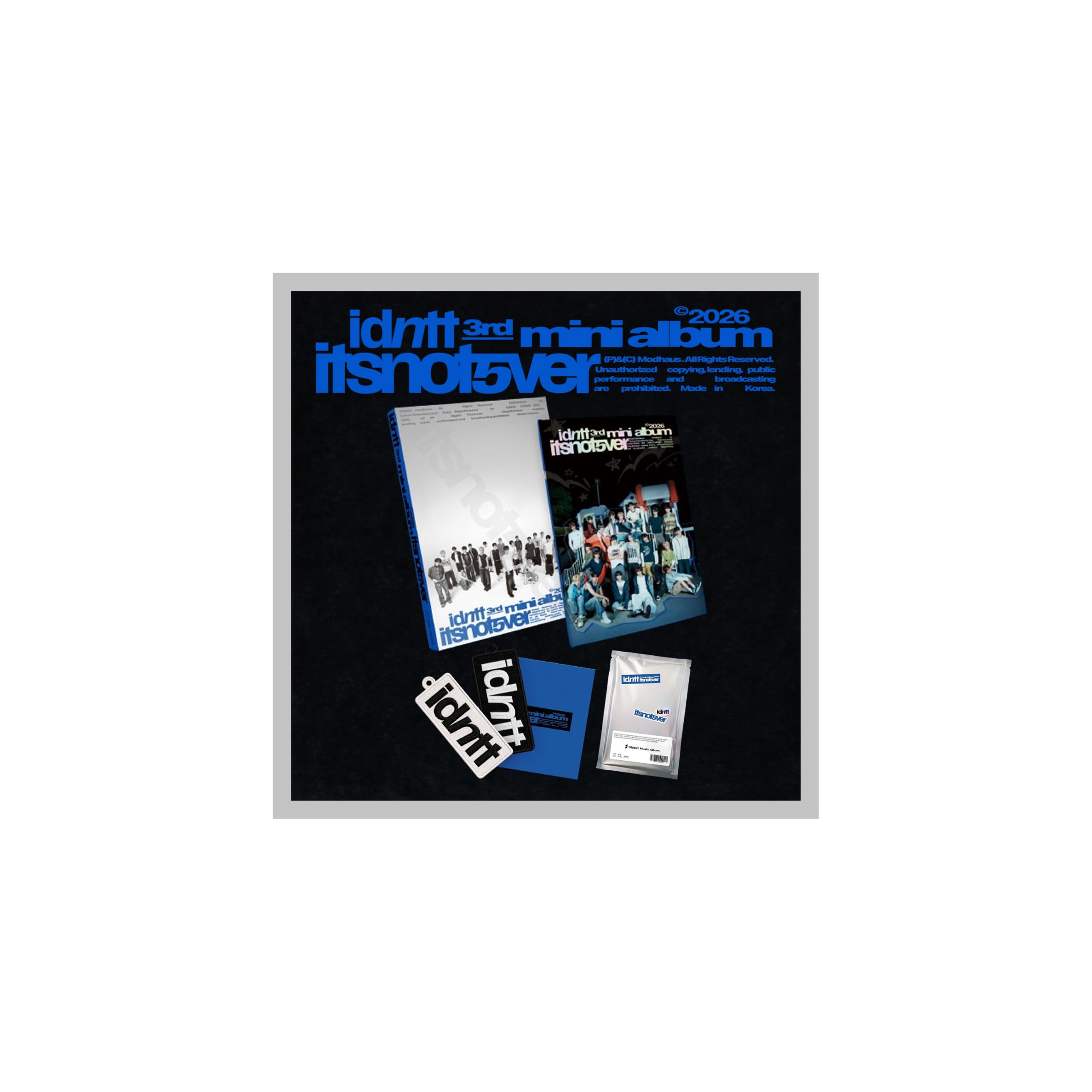 Set di 4 versioni: 2 standard + 1 album Wappen + 1 album musicale Objekt)