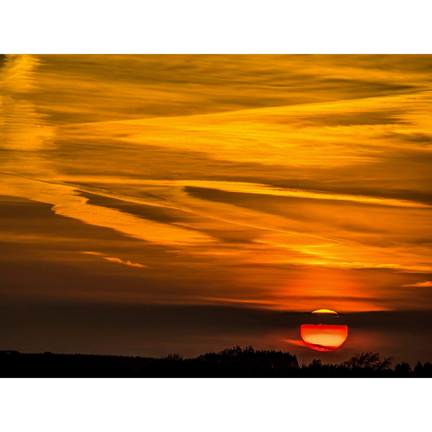 Artery8 Beautiful Sunset Clouds Sun Photo Premium Wall Art Canvas Print 18X24 Inch