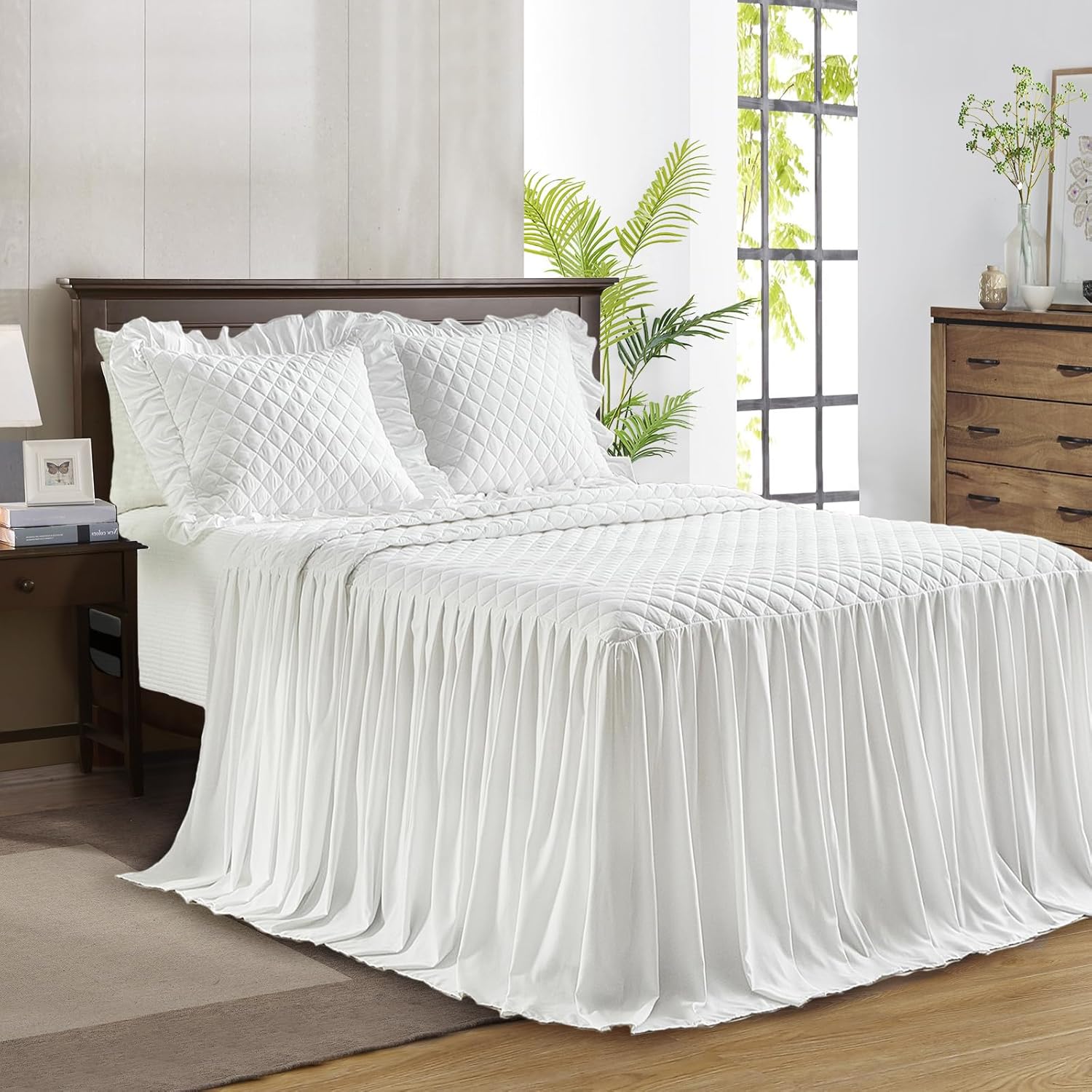 Ruffle Skirt Bedspread Set - 30" Long Drop - Vintage Chic Ruffled Summer Coverlet Bed Spreads Quilt Boho Bedding Farmhouse Style Lightweight Luxurious Rustic 3 Piece Set Queen Size White