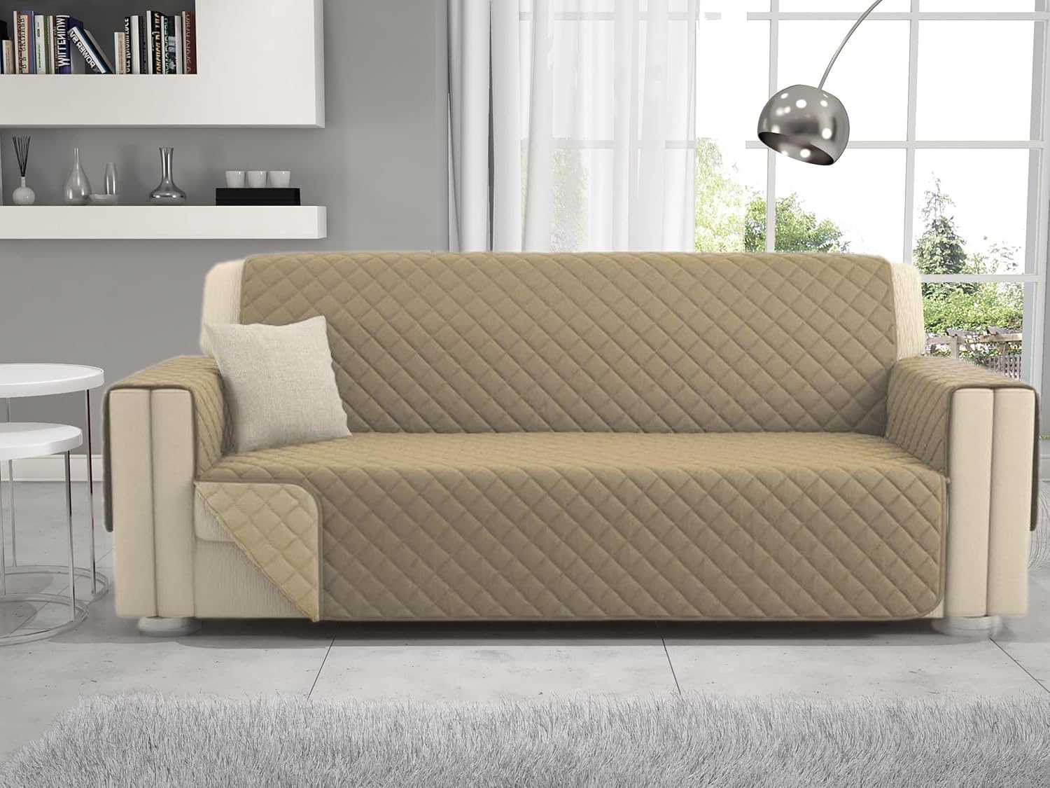 Copridivano reversibile in microfibra antimacchia e antipelo. Salvadivano Bicolor disponibile in 6 varianti made in Italy (panna/beige, 3 posti)