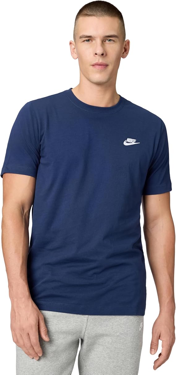 Nike Men's Sportswear Club T-Shirt