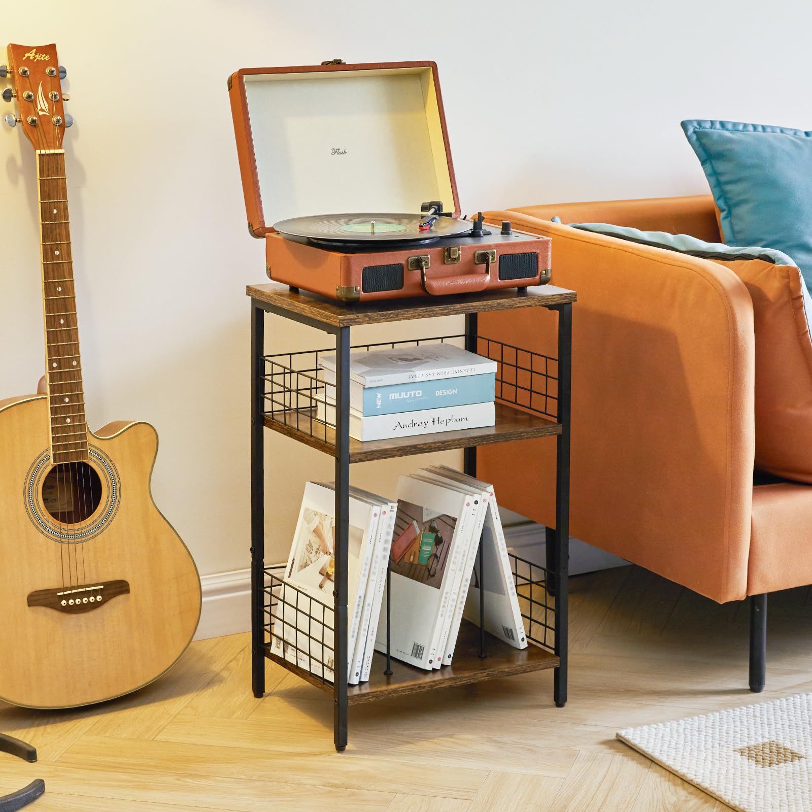 YMYNY Beistelltisch, 3 Ebenen Standregal, Plattenständer mit klassifizierter Lagerung, Schutzeisennetz, für Plattenspieler, CDs, Magazin, Wohnzimmer, Schlafzimmer, Studio Rustikal Braun HST009H