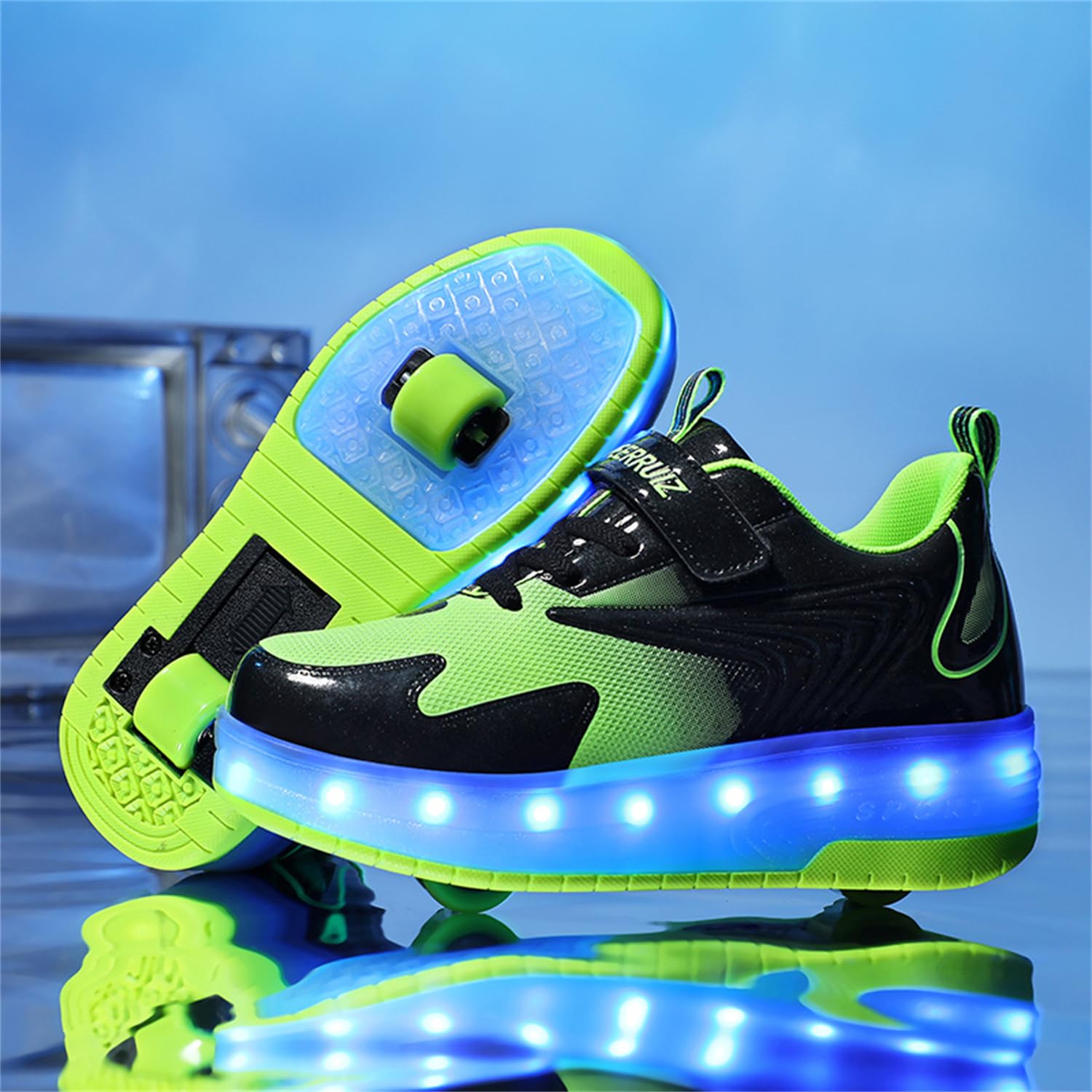 LED Lumières USB Rechargeable Lumières Clignotant Couleur Changeant Chaussures de Multisports Outdoor Double roulettes Sports Gymnastique Sneakers avec Rouleau Fille Garçon
